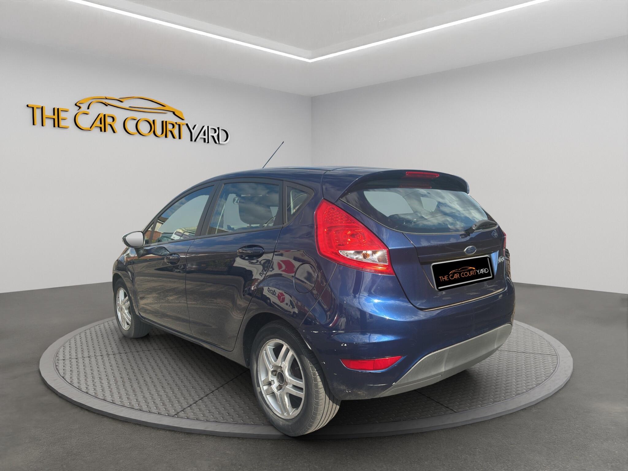 Ford Fiesta view 5