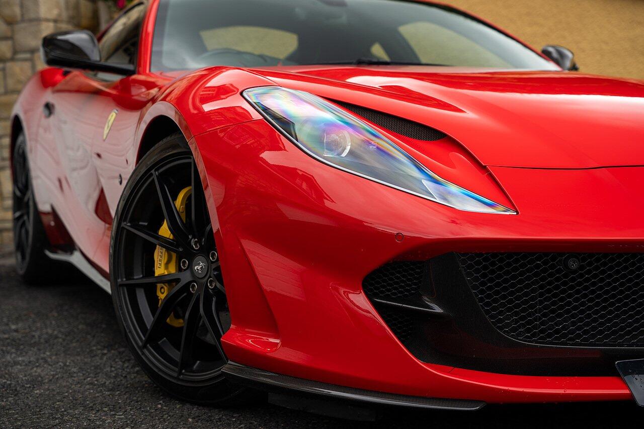 Ferrari 812 view 30