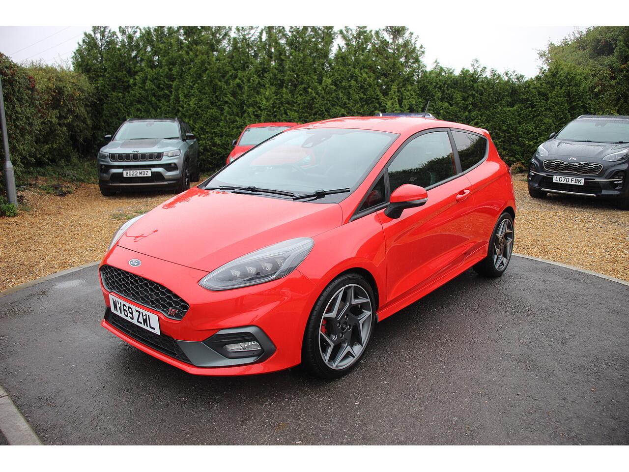 Ford Fiesta view 5