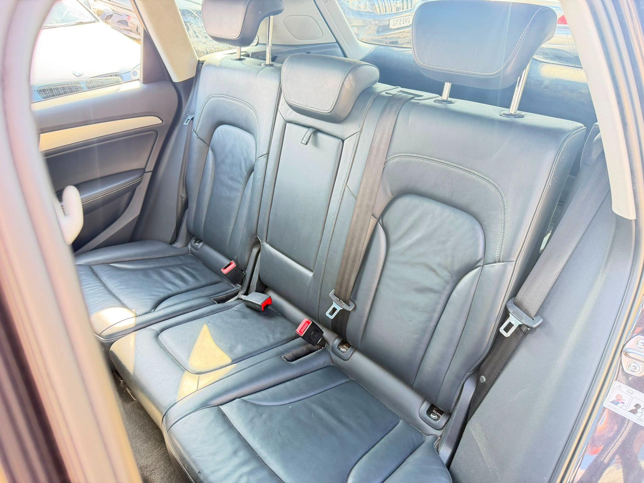 Audi SQ5 view 17