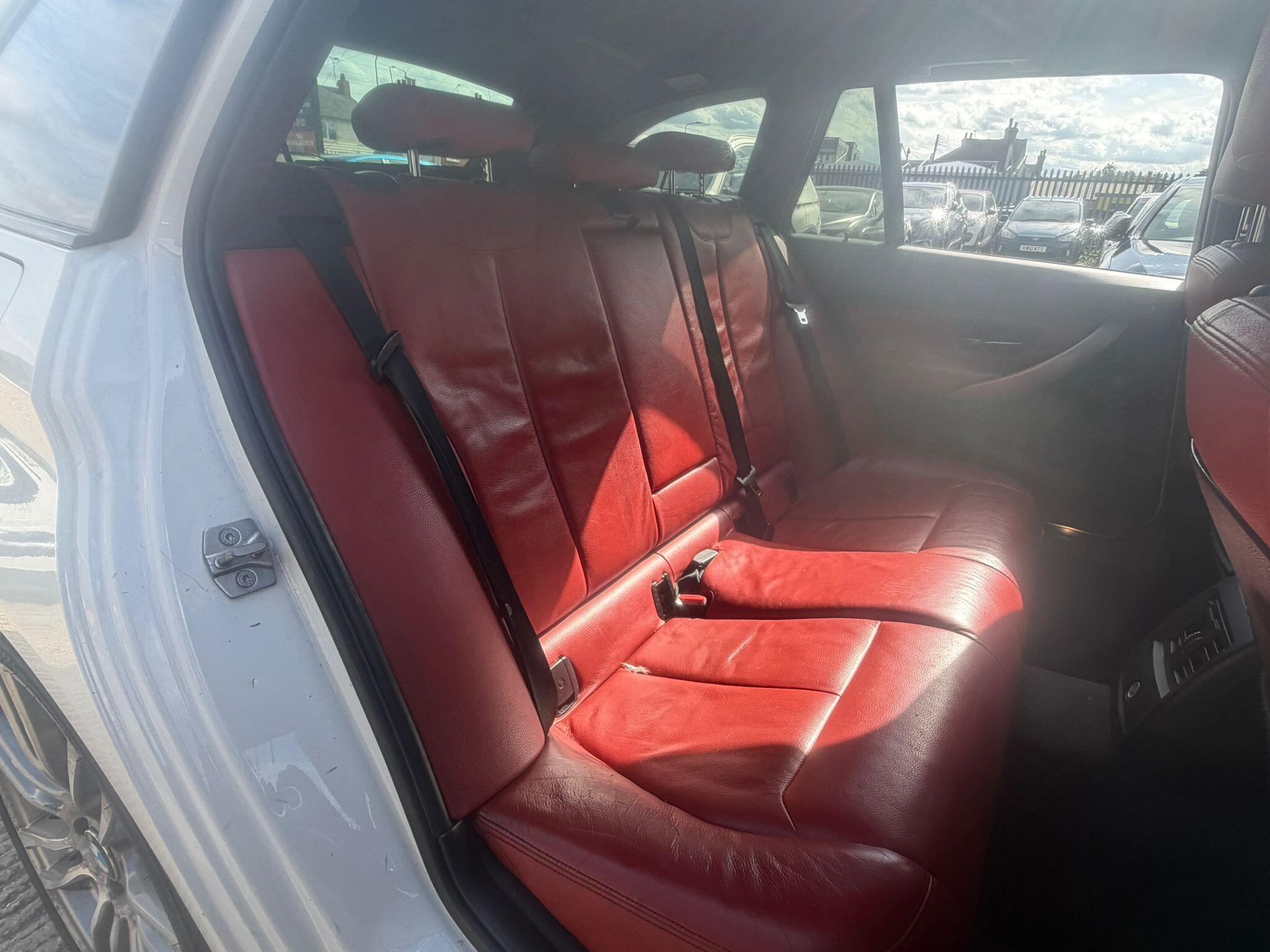 BMW 3 Series view 13