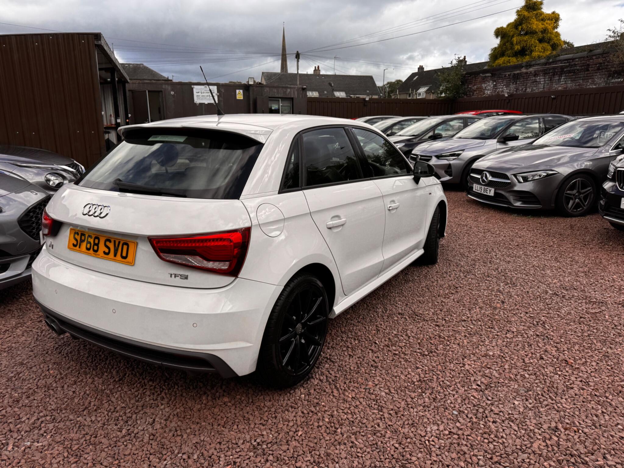 Audi A1 view 10