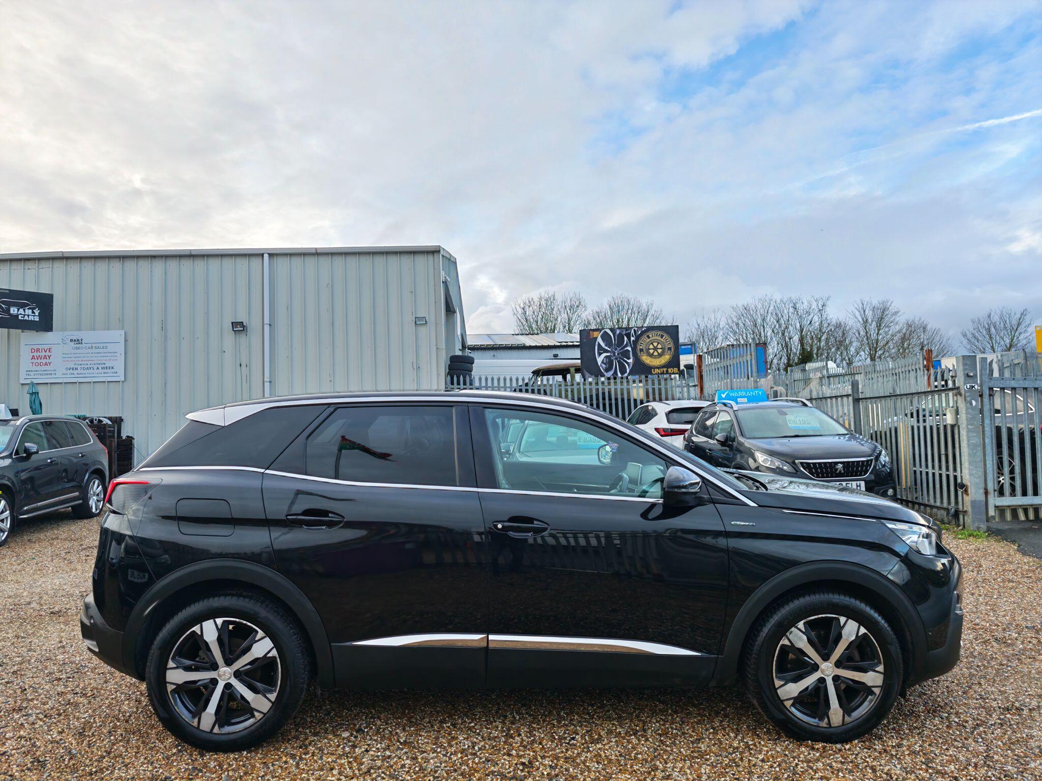 Peugeot 3008 view 7