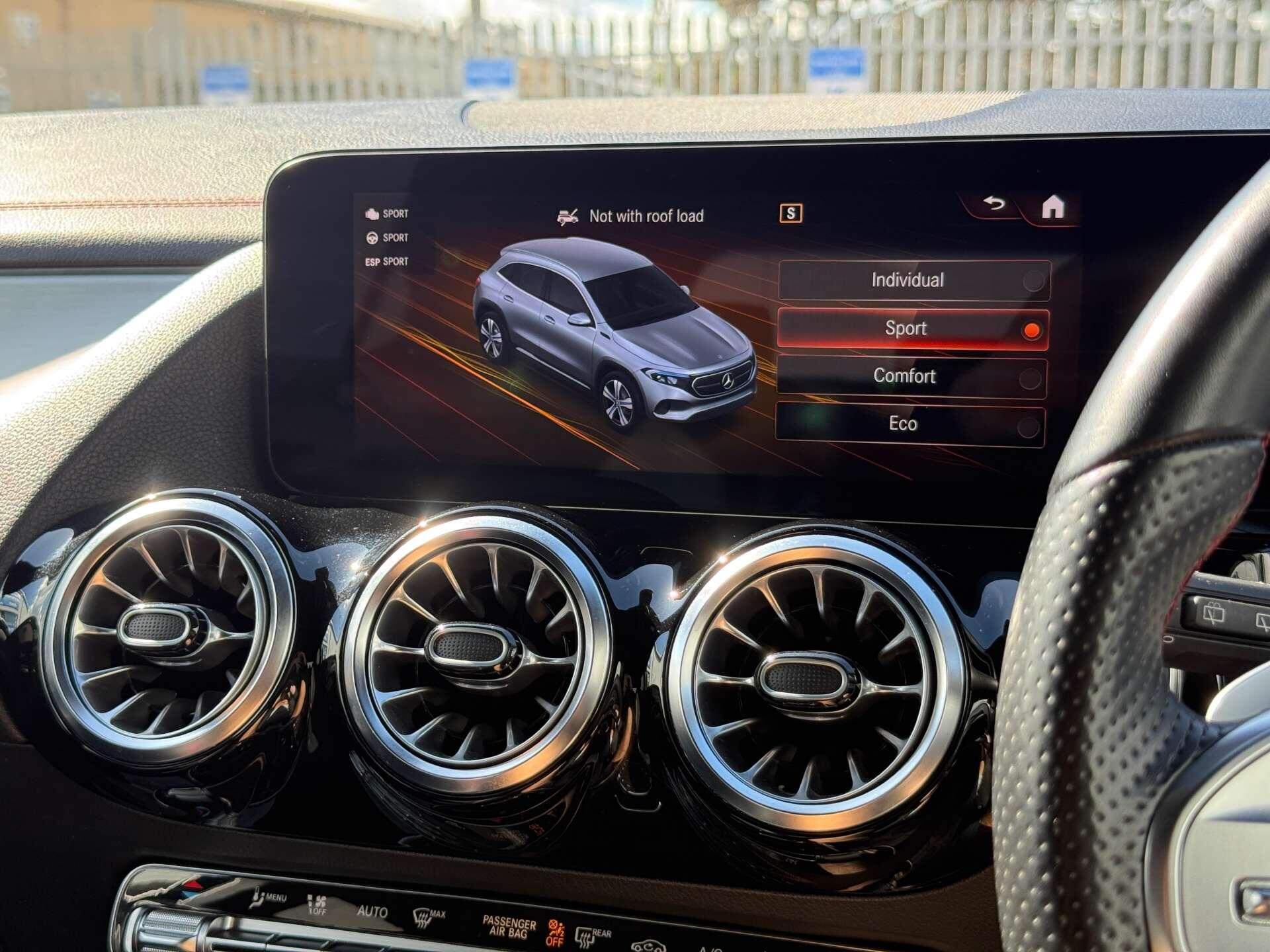 Mercedes-Benz EQA view 77