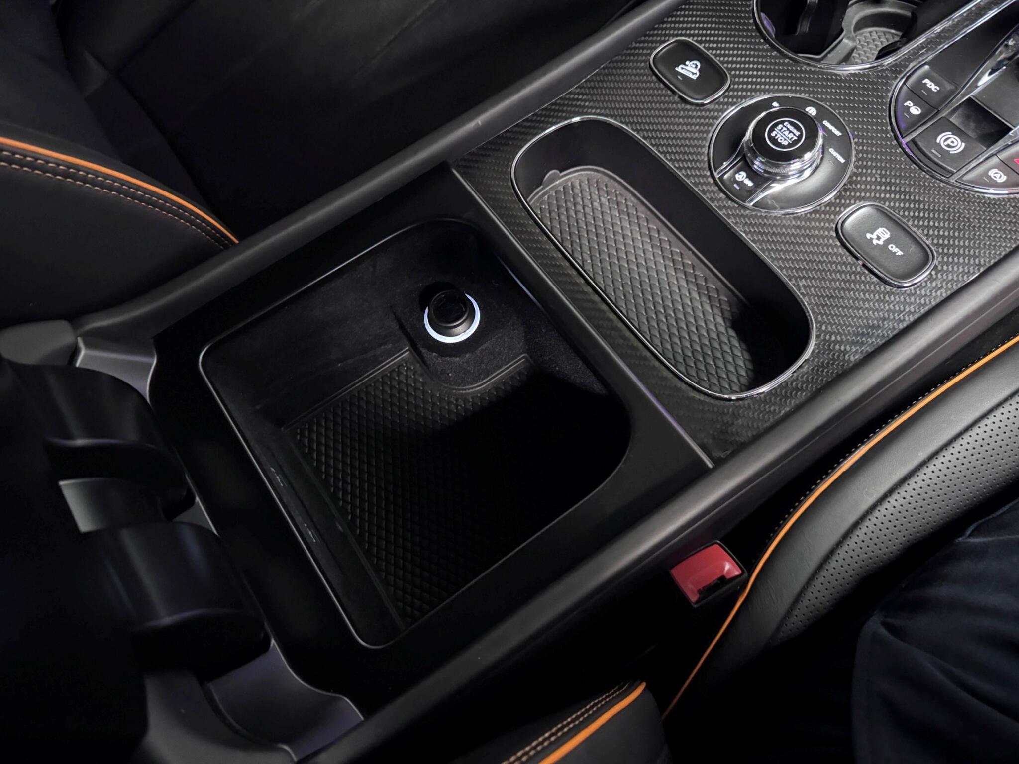 Bentley Bentayga view 49