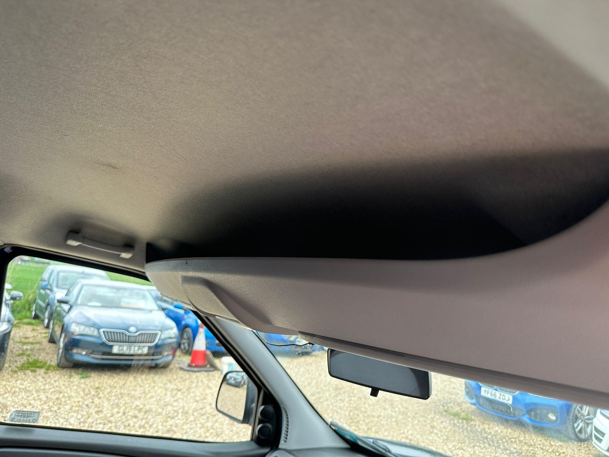 Fiat Doblo view 18