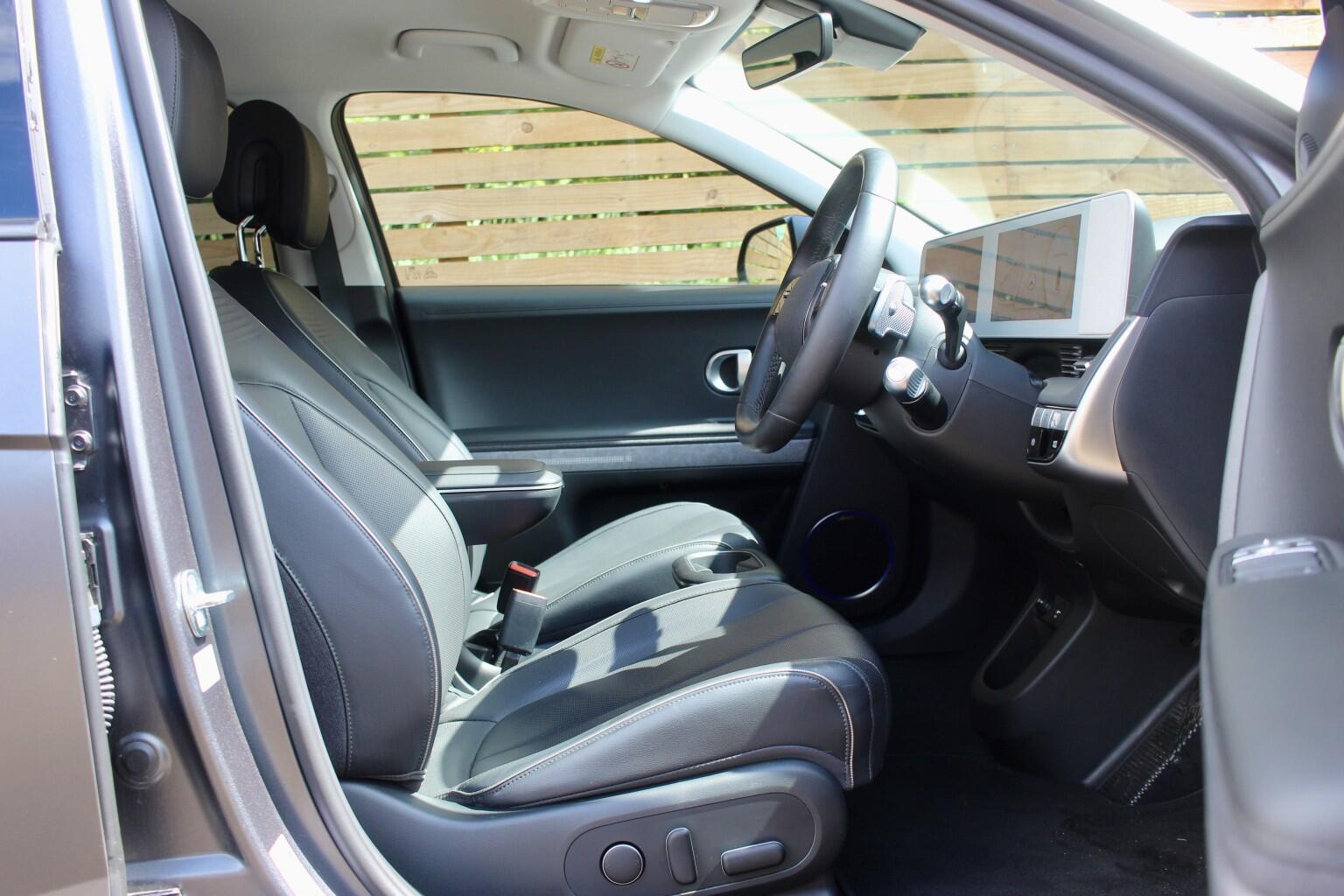 Hyundai IONIQ 5 view 8
