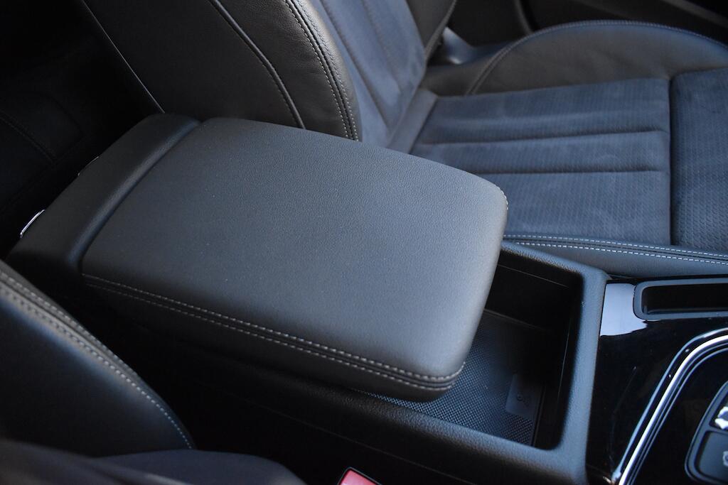 Audi A4 view 71
