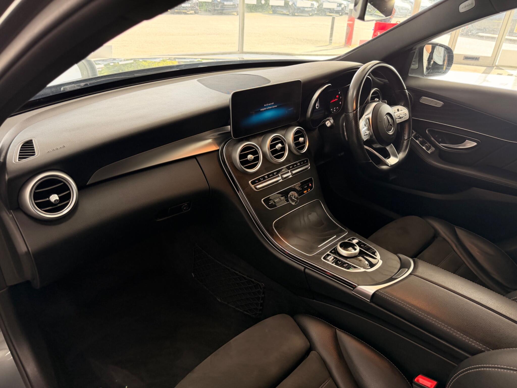 Mercedes-Benz C-Class view 15