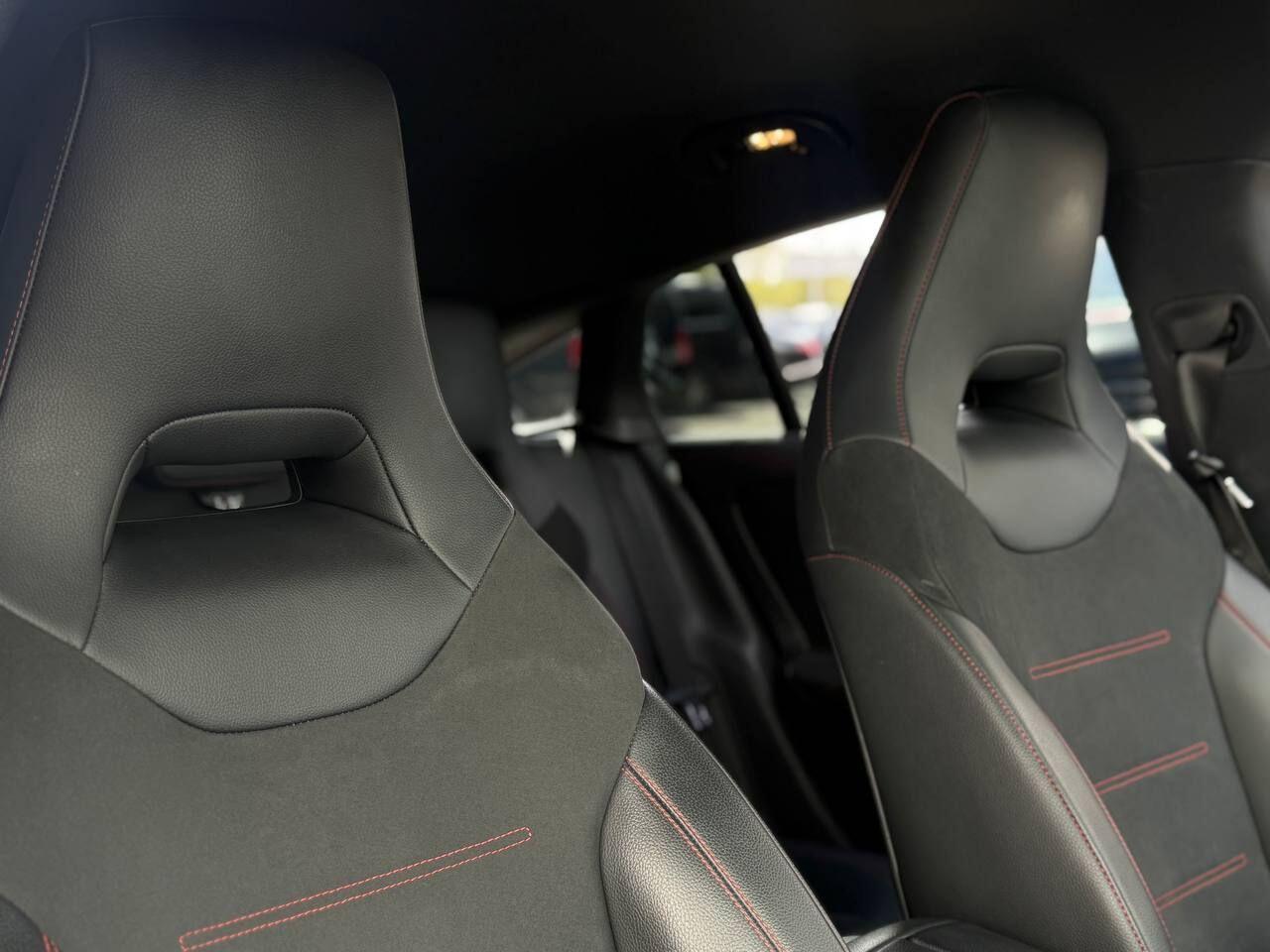 Mercedes-Benz Cla view 13