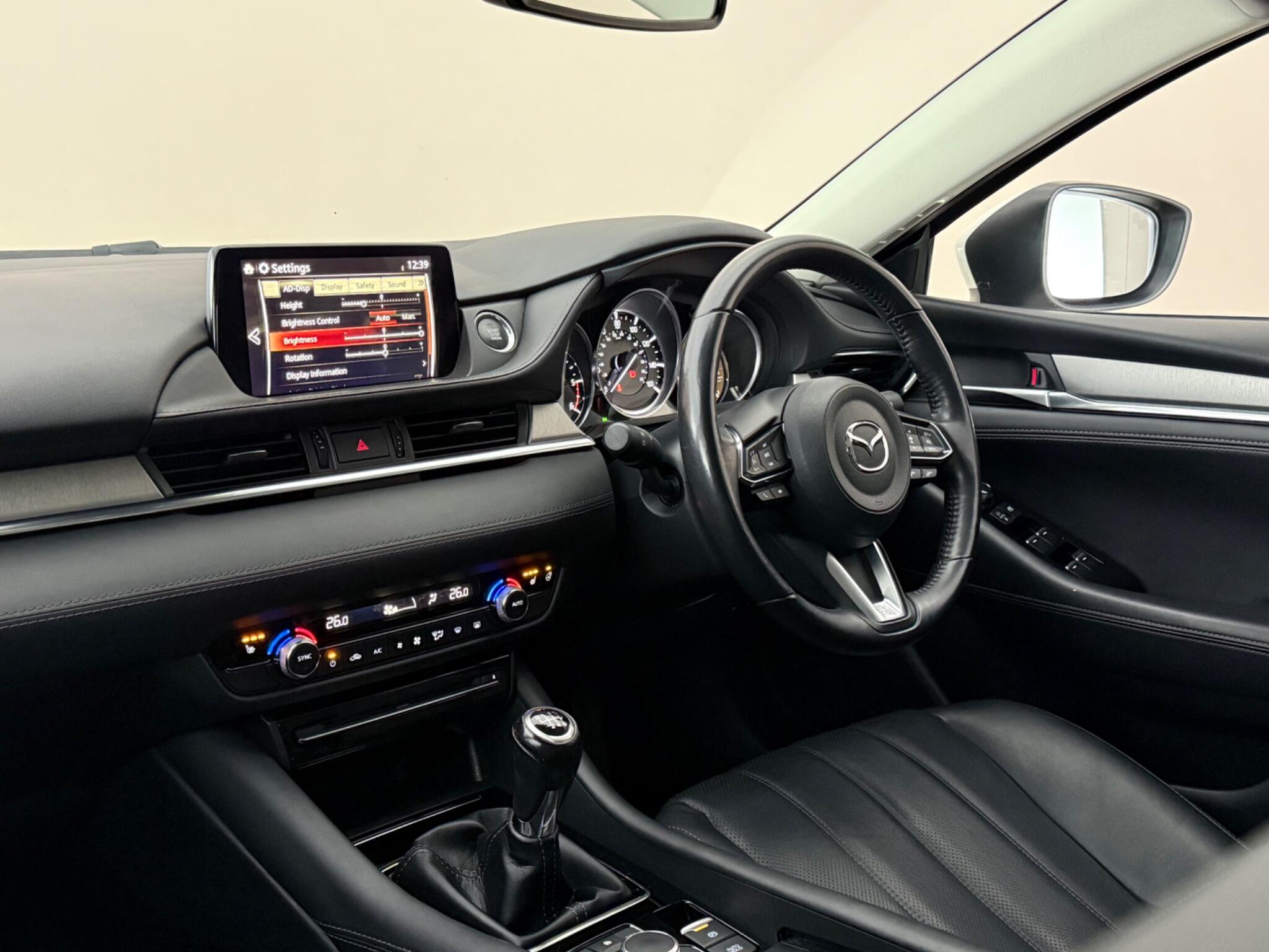 Mazda Mazda6 view 4