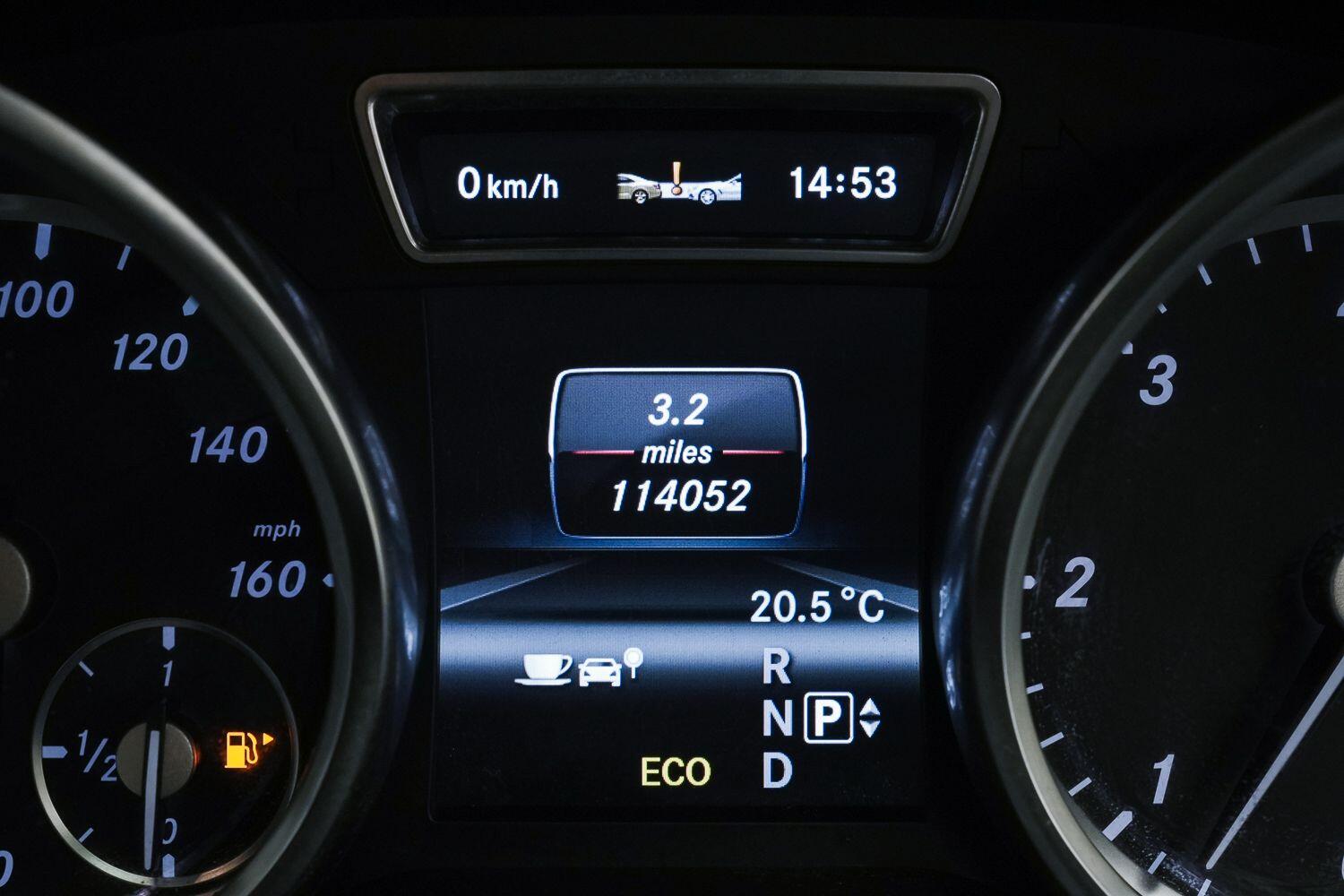 Mercedes-Benz M Class view 26