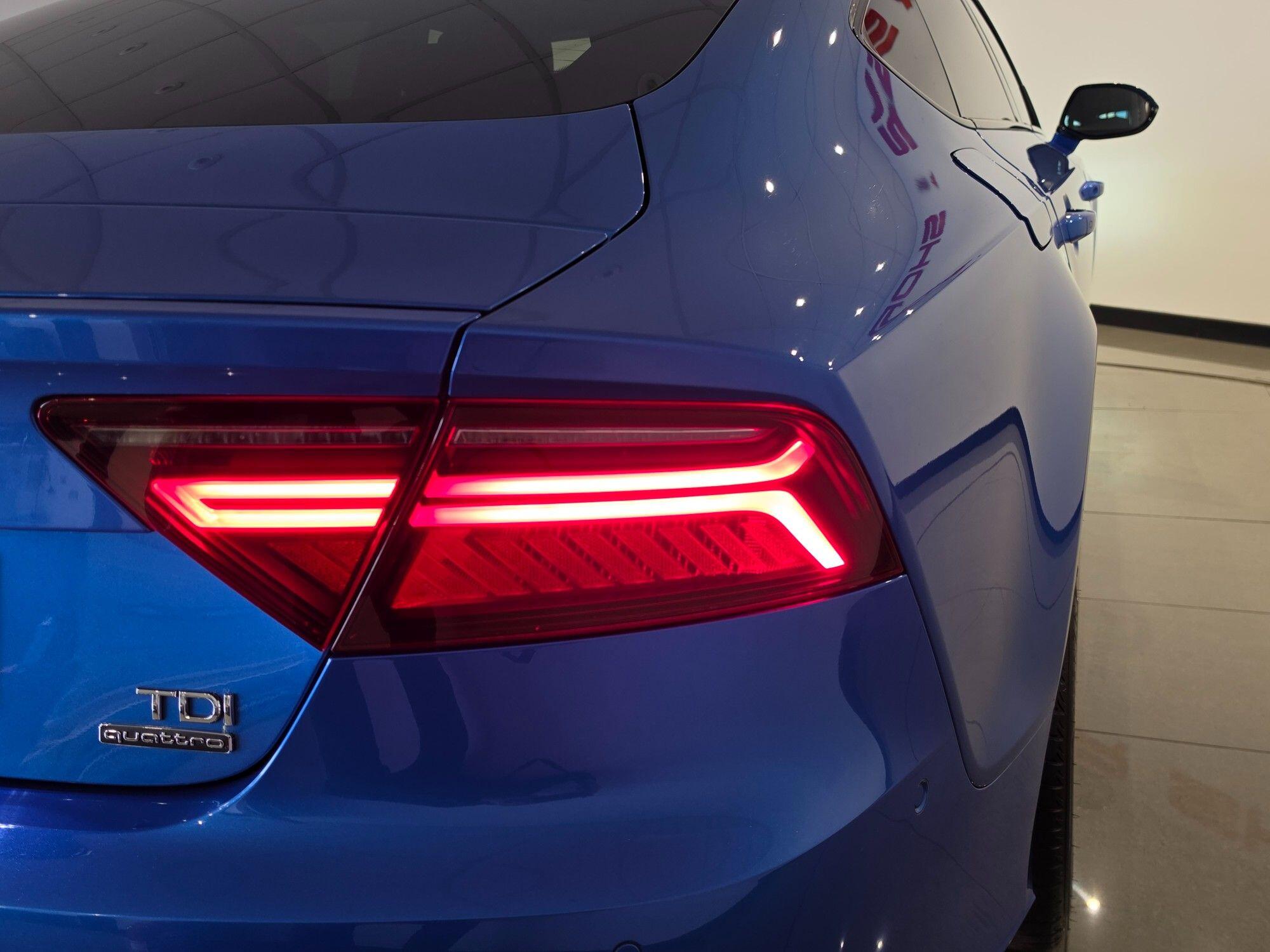 Audi A7 view 16