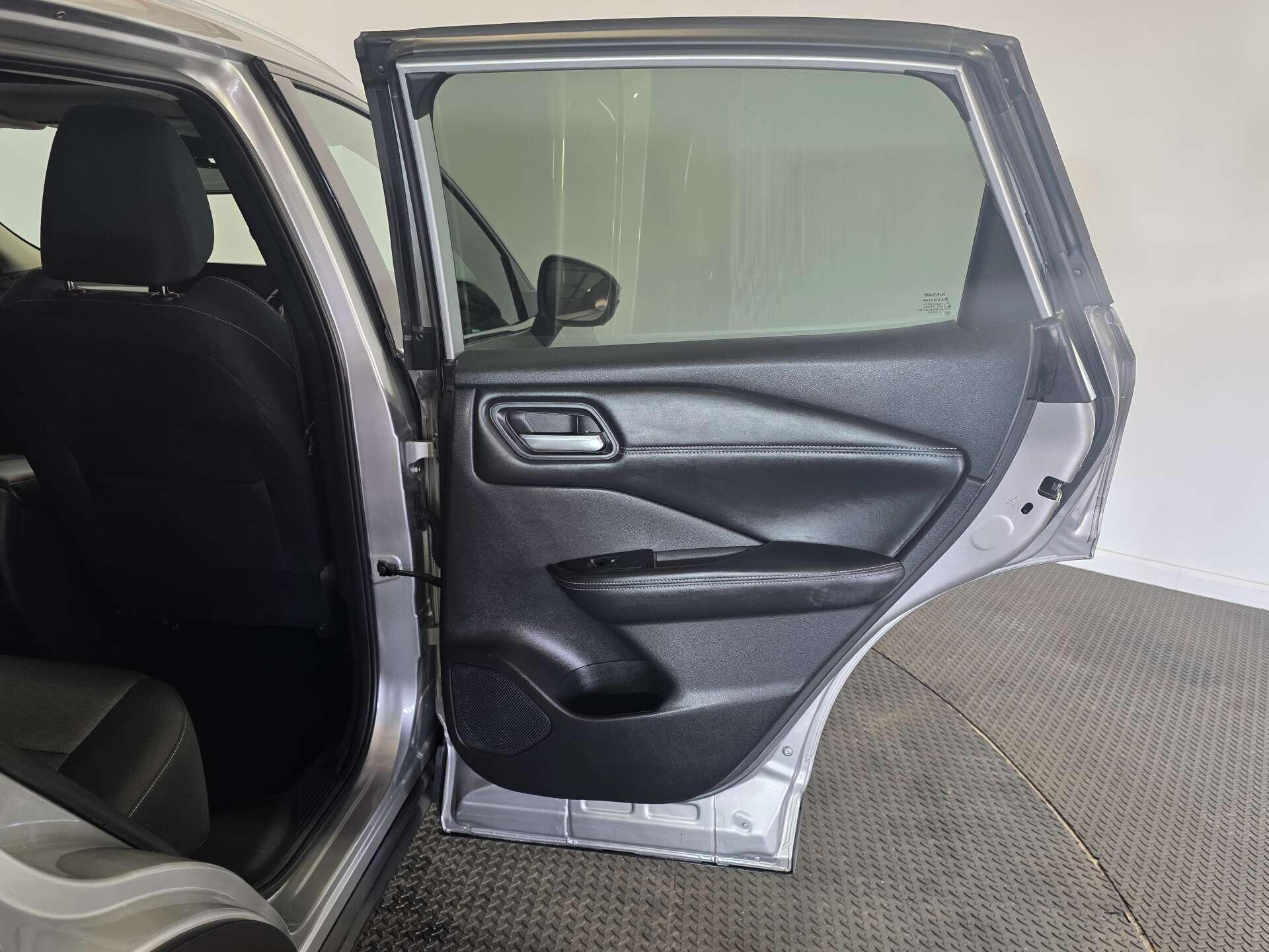 Nissan Qashqai view 36