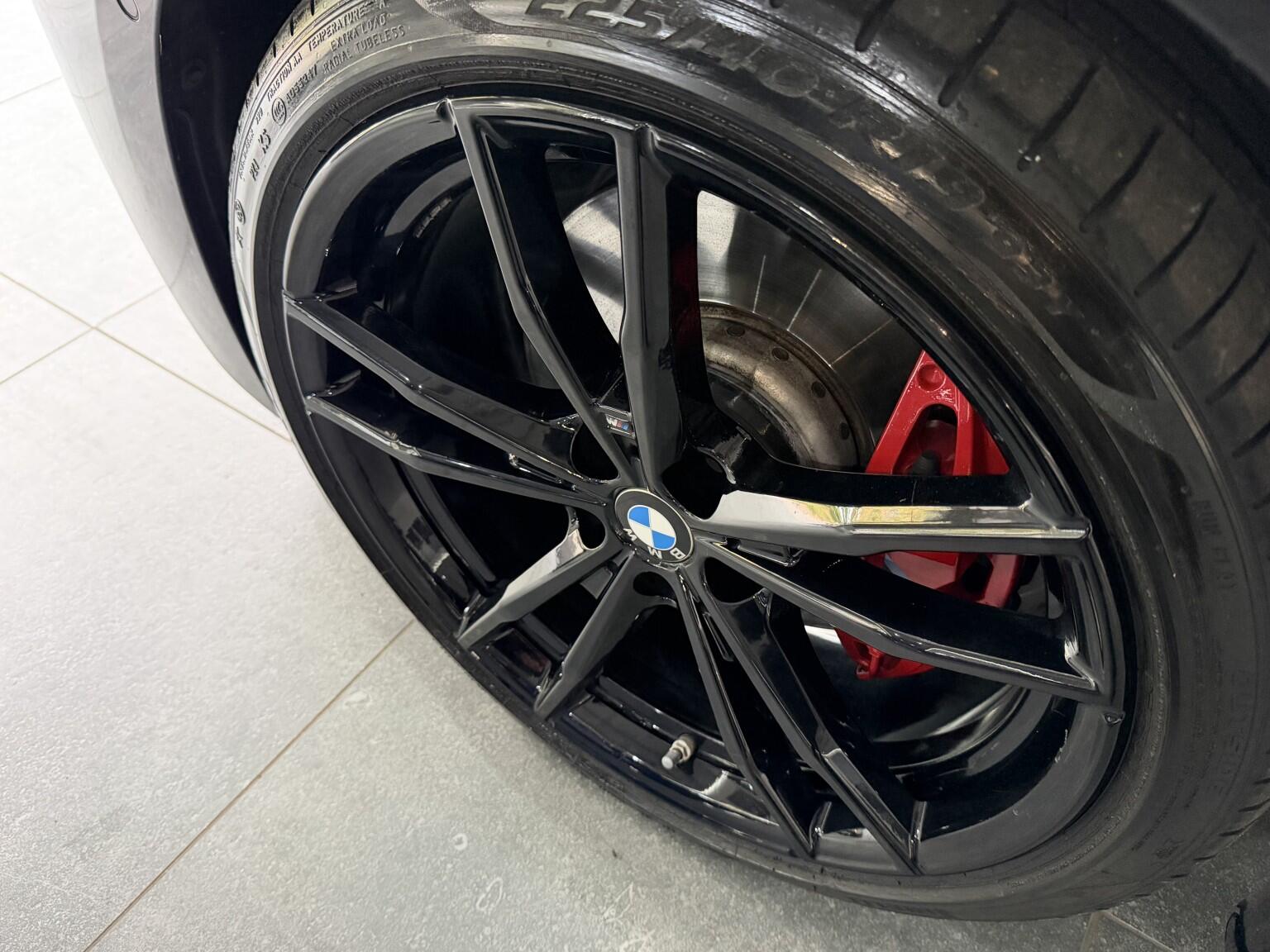 BMW 3 Series view 46