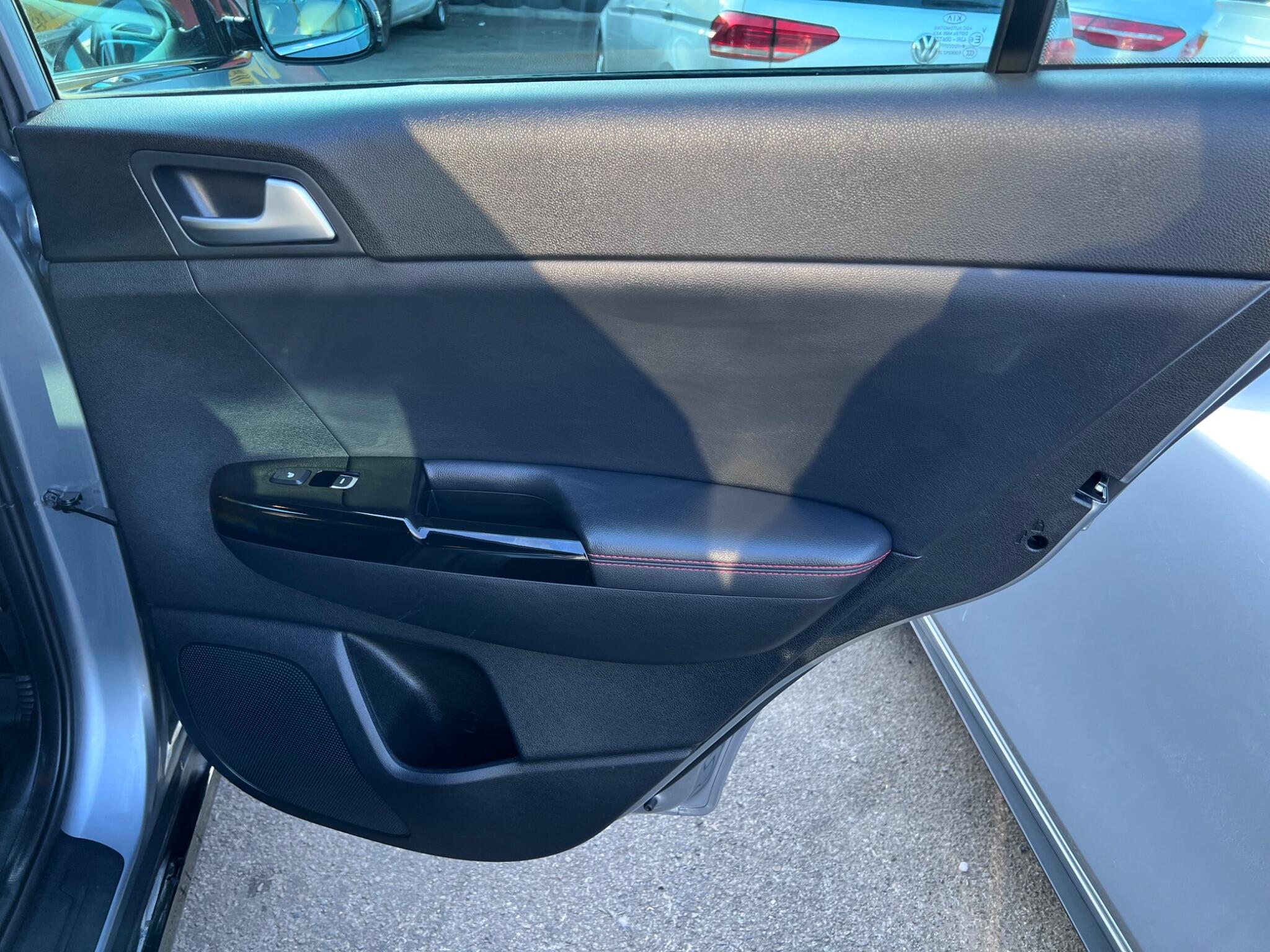 Kia Sportage view 35
