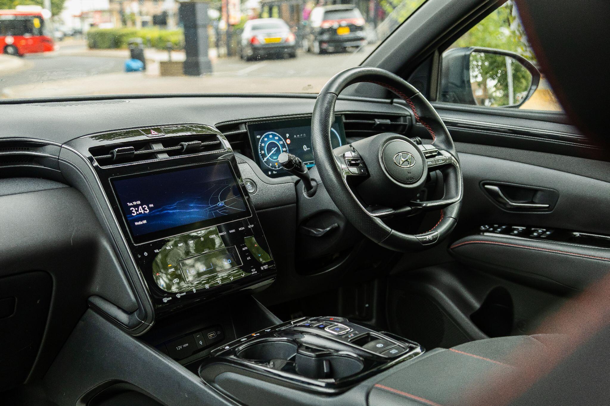 Hyundai Tucson view 15