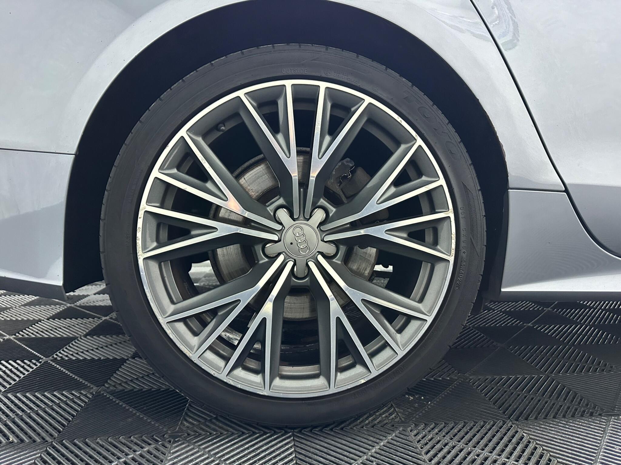 Audi A7 view 23