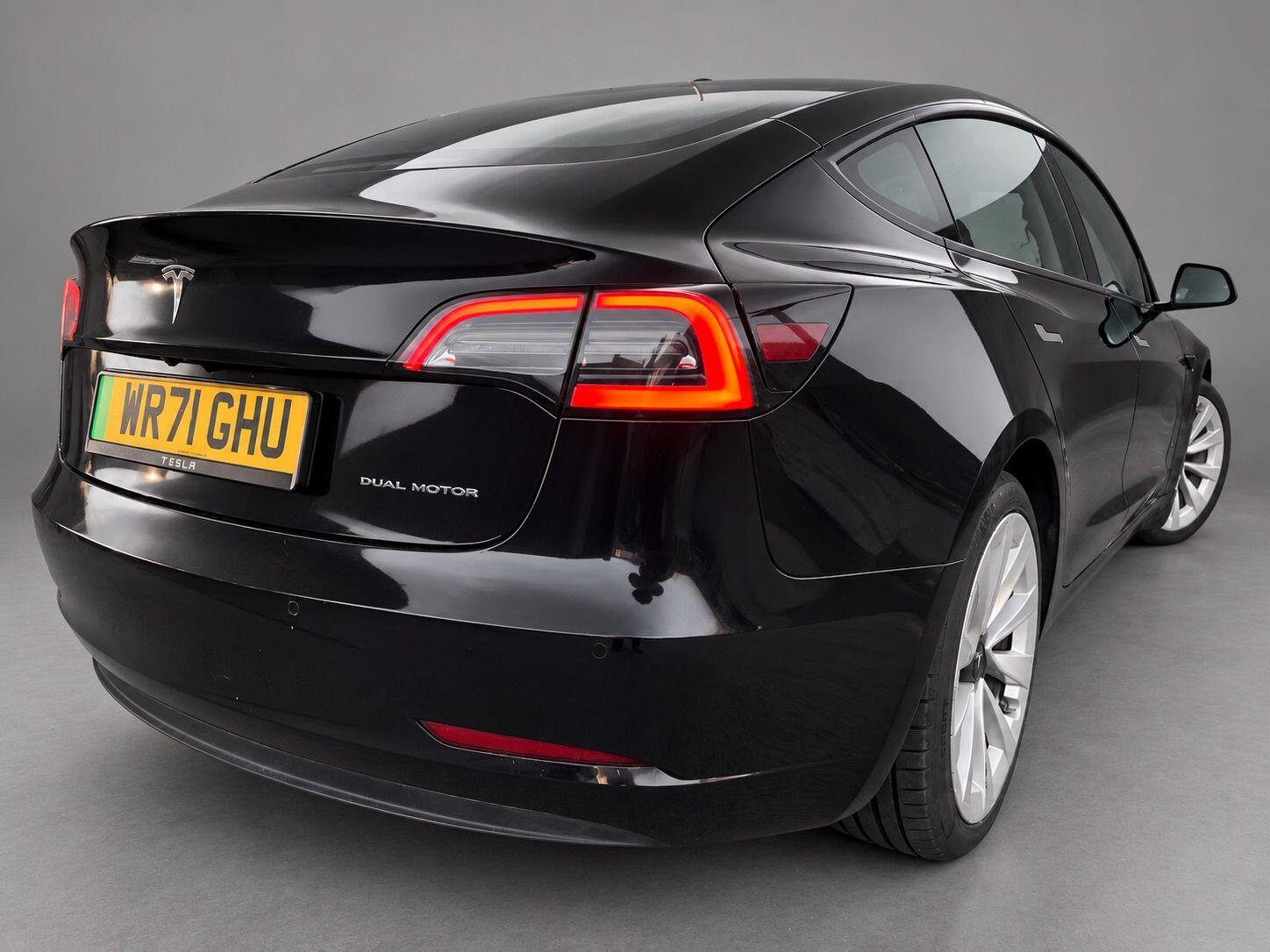 Tesla Model 3 view 15