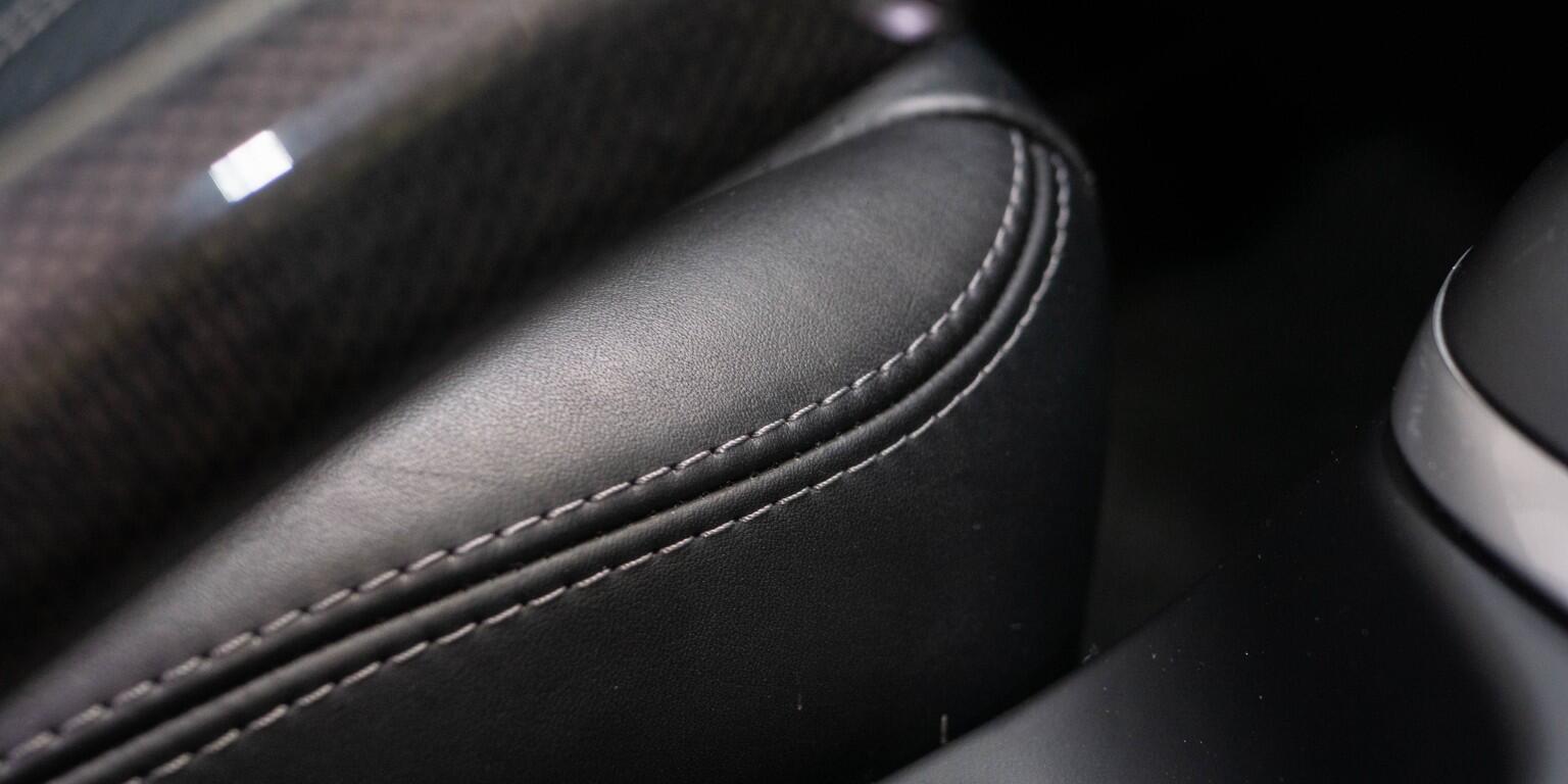 Porsche 911 view 42