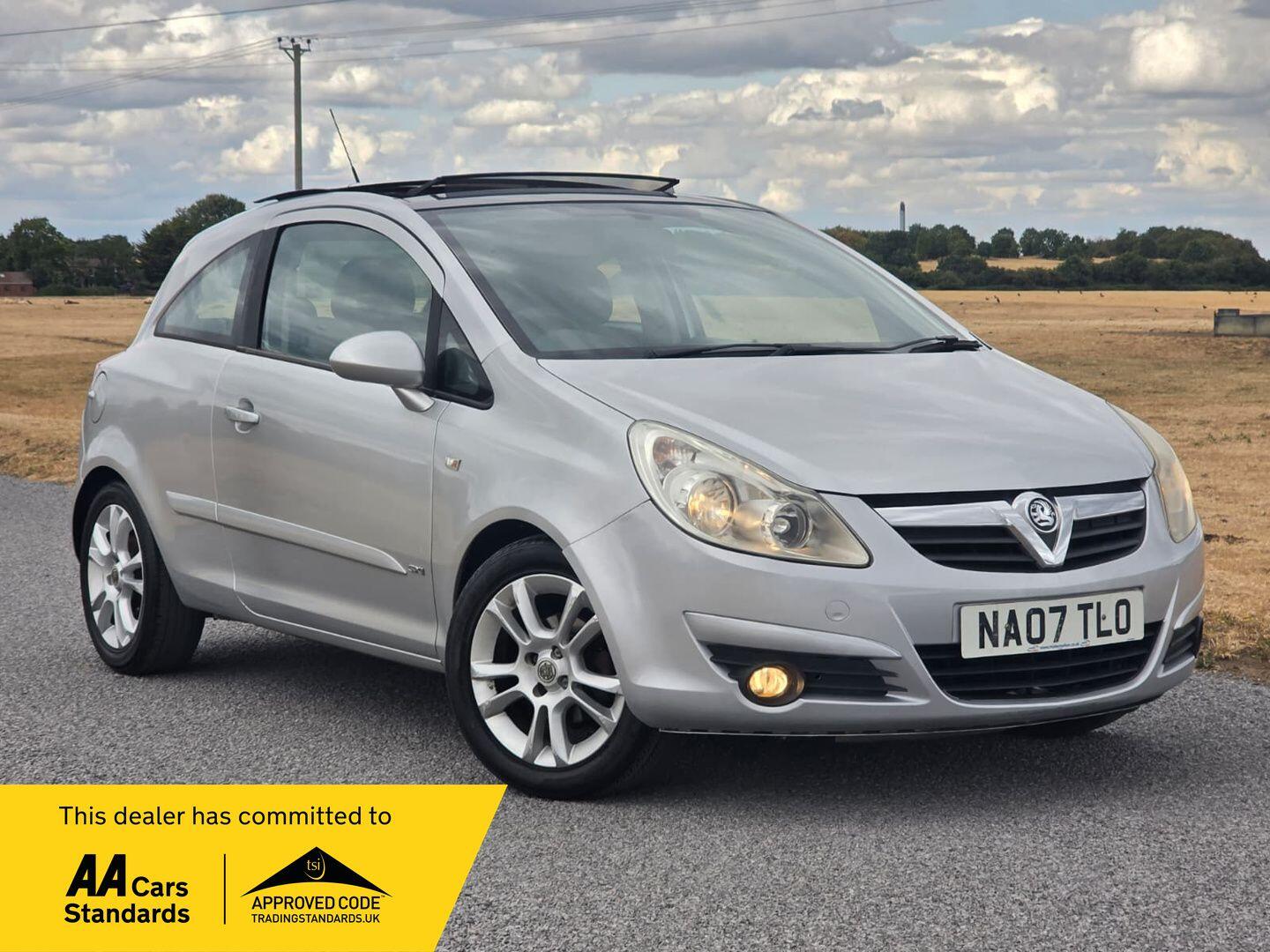 Silver 2007 Vauxhall Corsa Hatchback Front-wheel drive Automatic