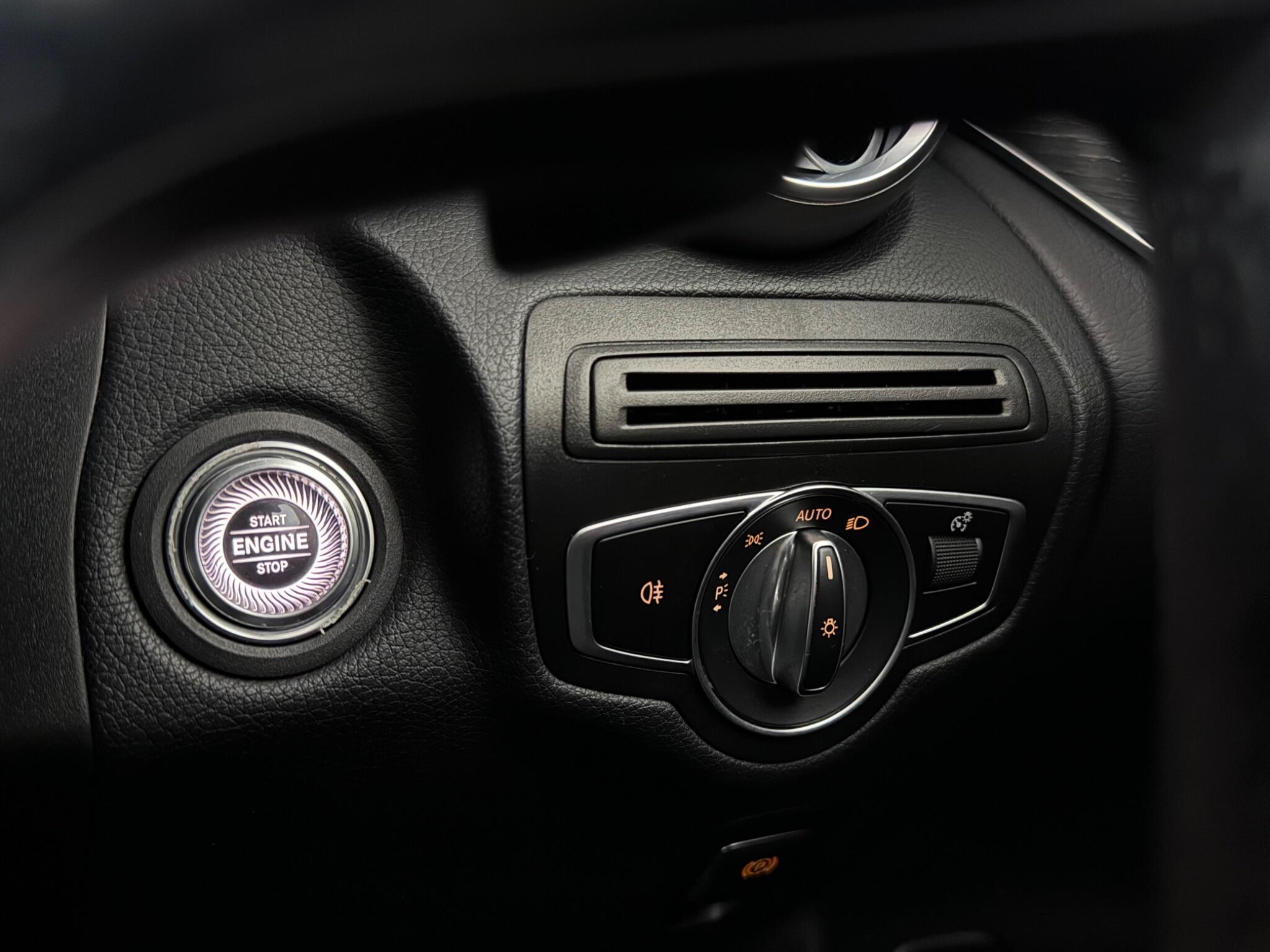 Mercedes-Benz GLC view 23
