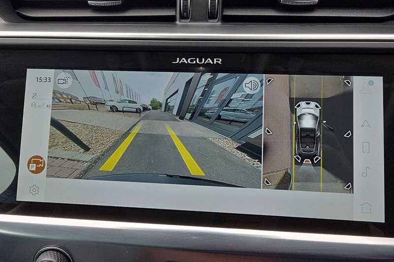Jaguar I-Pace view 19