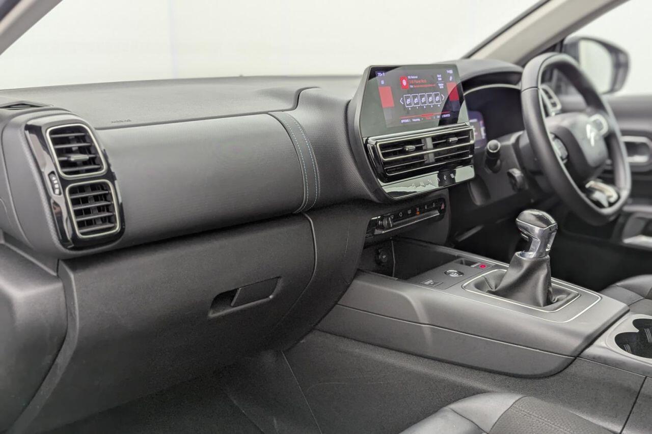 Citroen C5 Aircross view 22