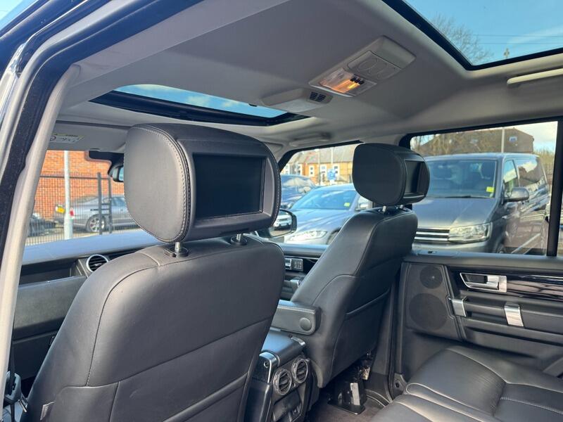 Land Rover Discovery view 65