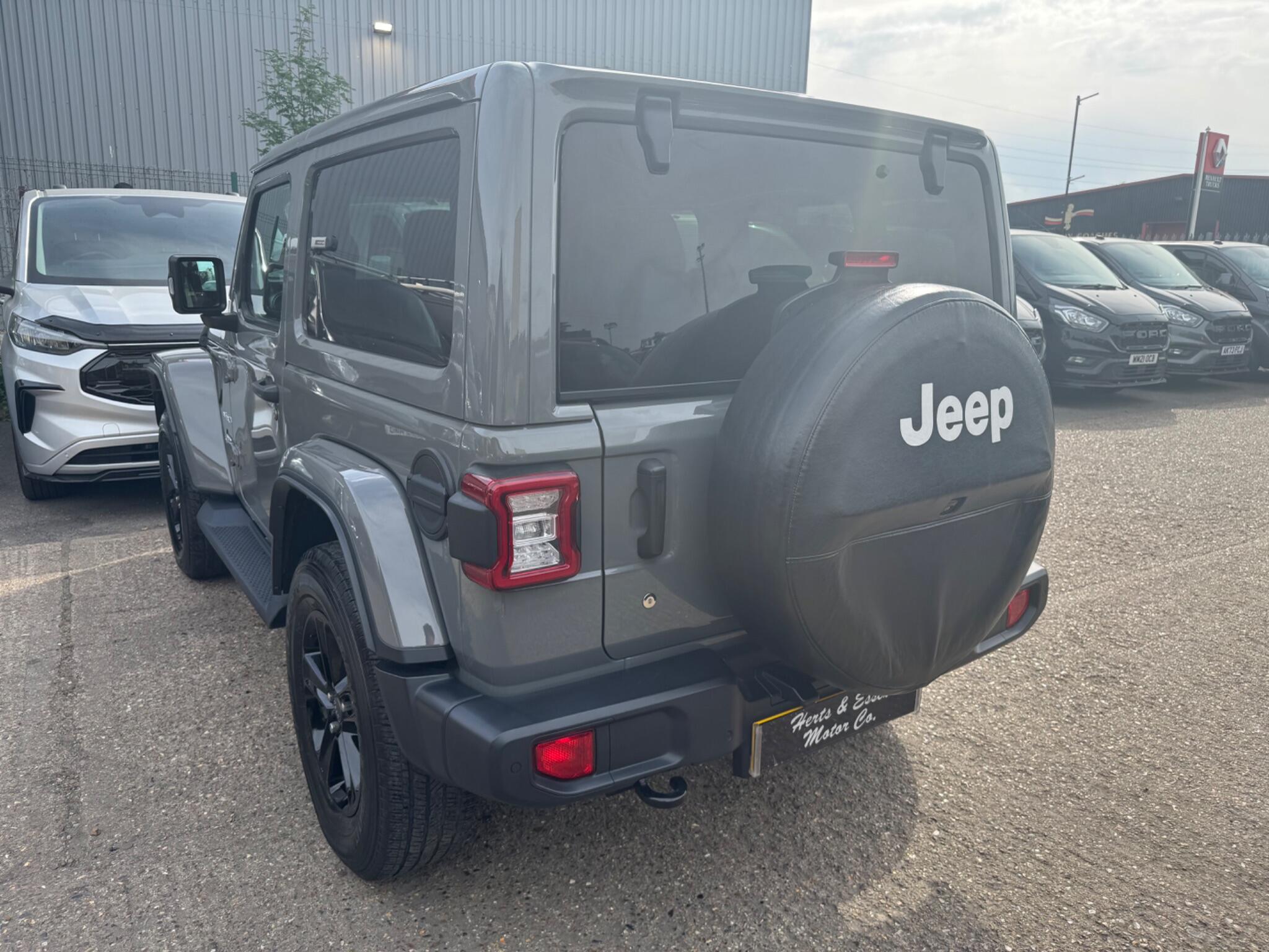 Jeep Wrangler view 9