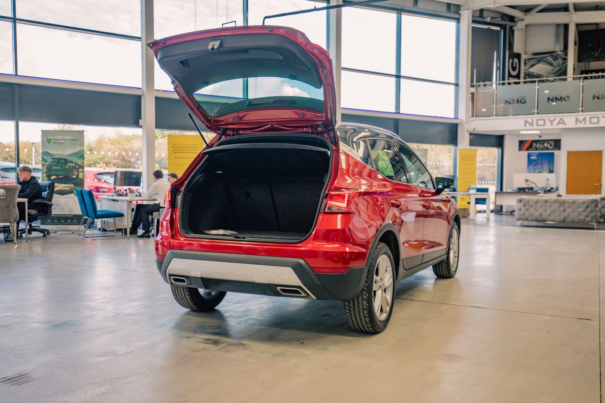 Seat Arona view 31