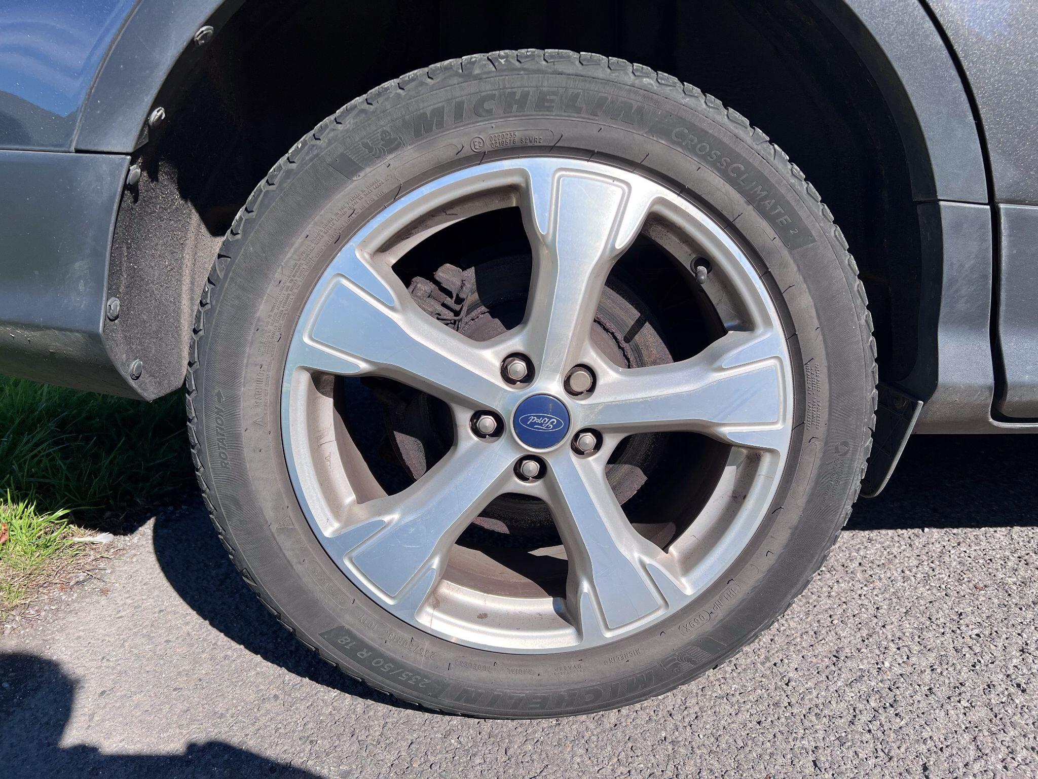 Ford Kuga view 7