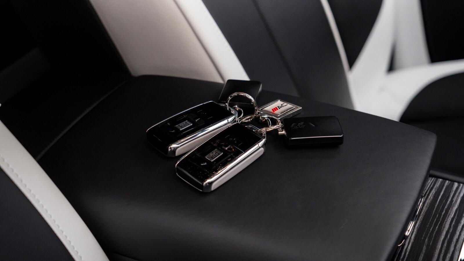Rolls-Royce Ghost view 61