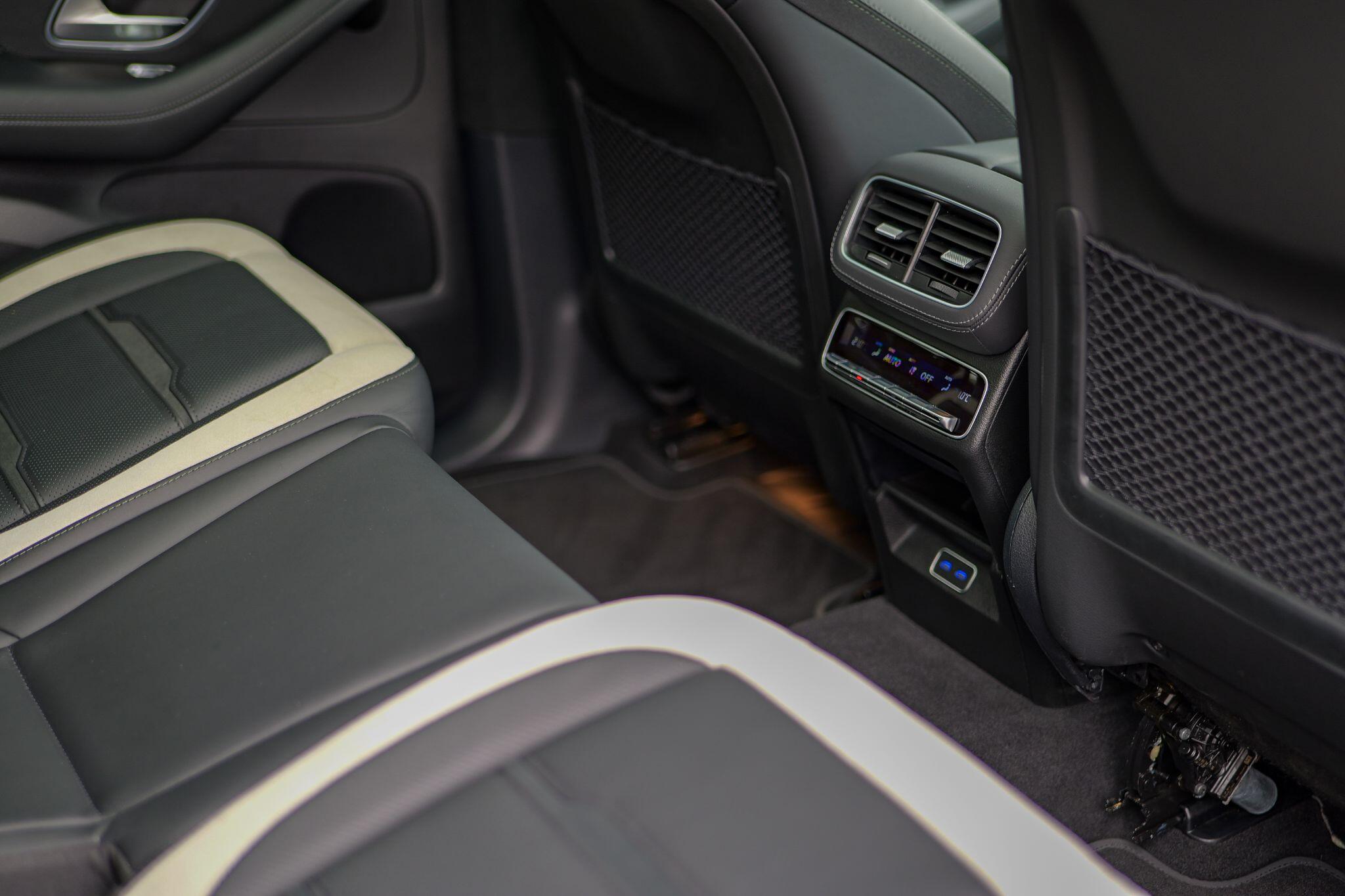 Mercedes-Benz Mercedes-Benz GLE view 26