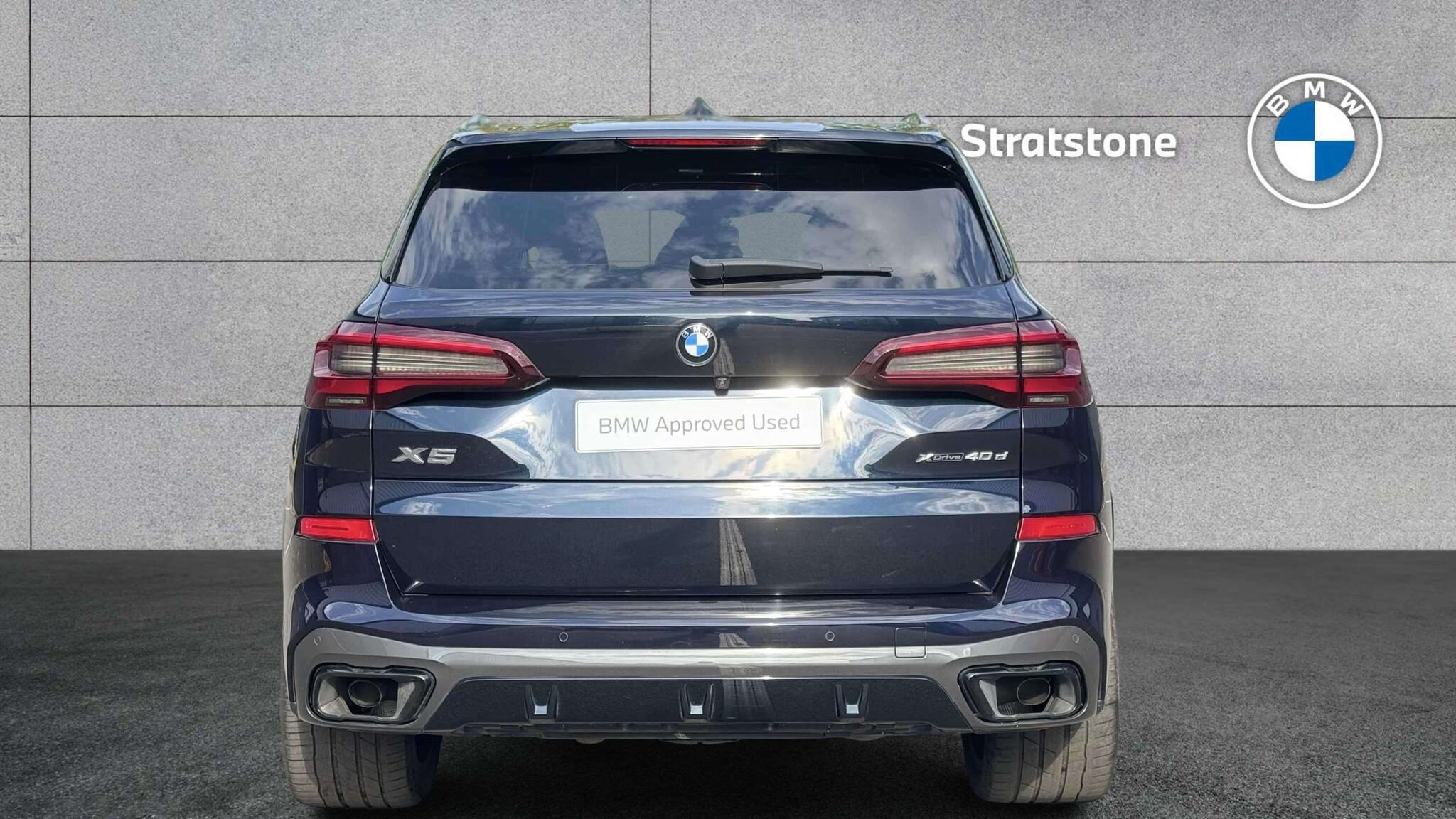 BMW X5 view 23