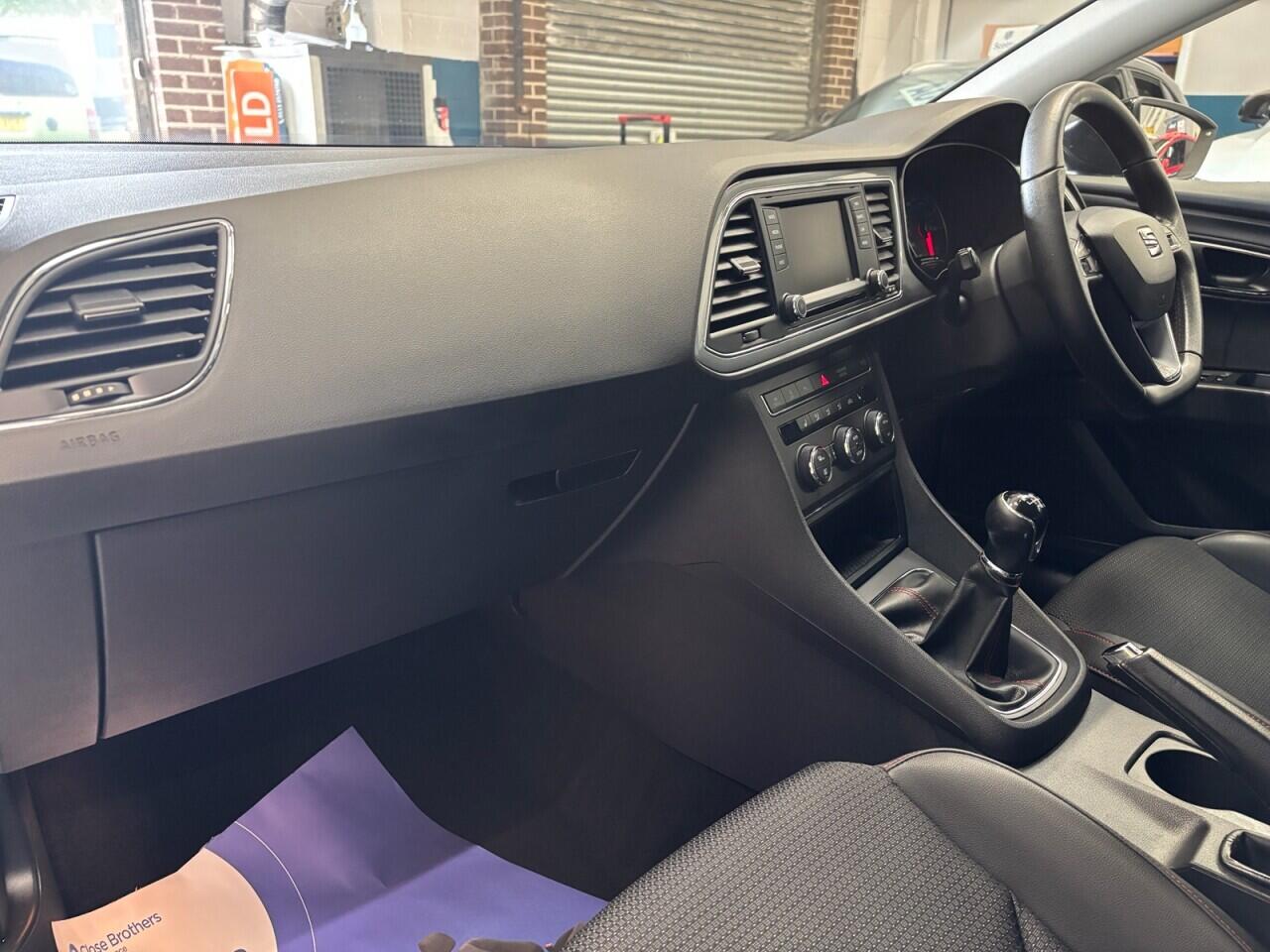 Seat Leon view 22