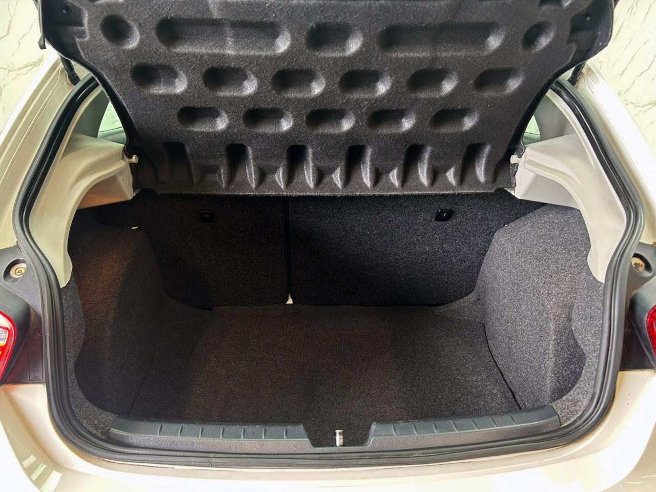 Seat Ibiza view 22