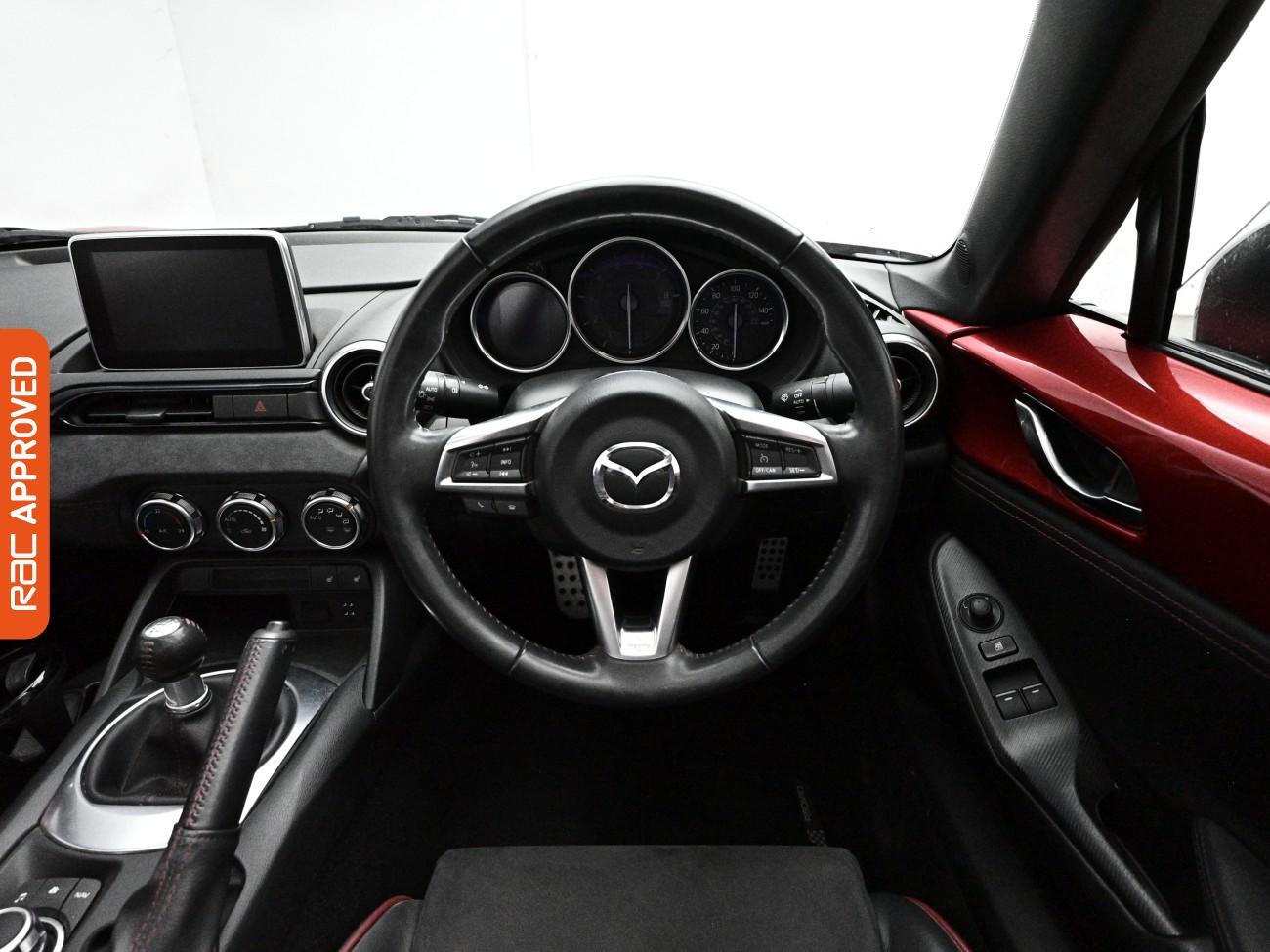Mazda MX-5 view 9