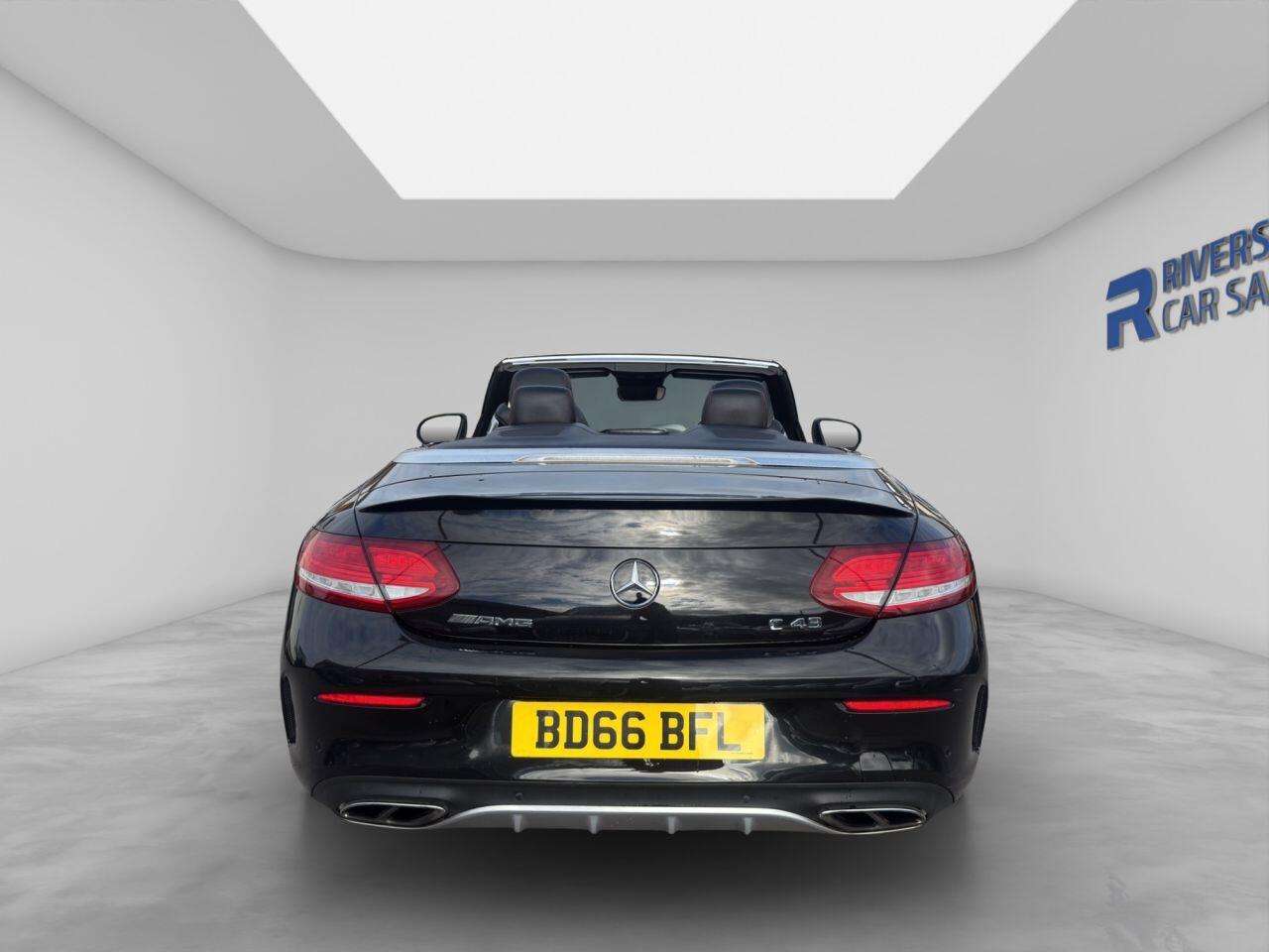 Mercedes-Benz C Class view 6