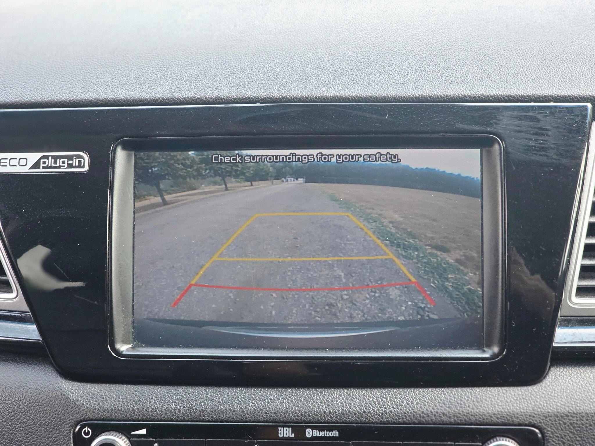 Kia Niro view 44