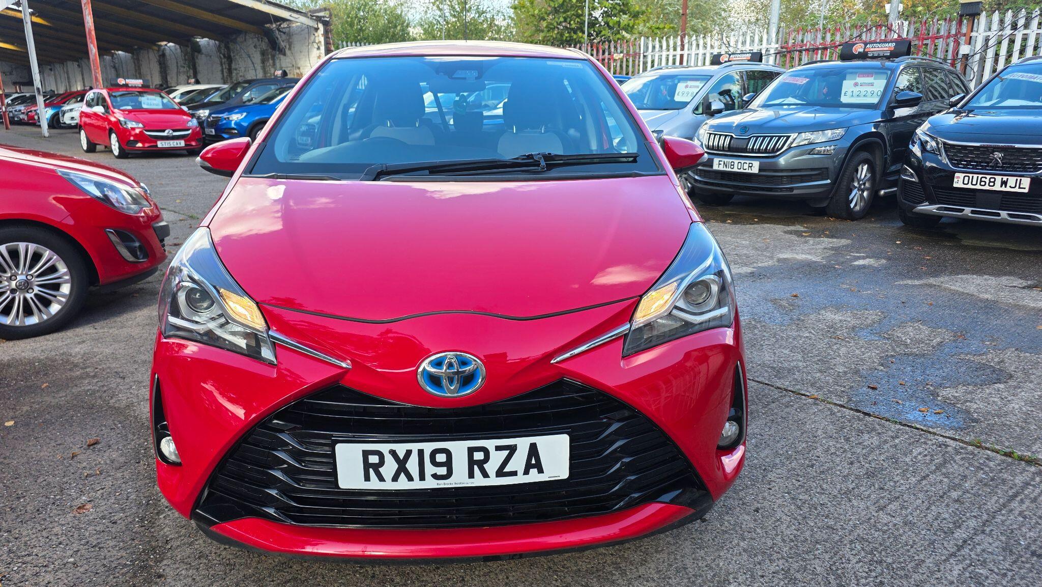 Toyota Yaris view 5