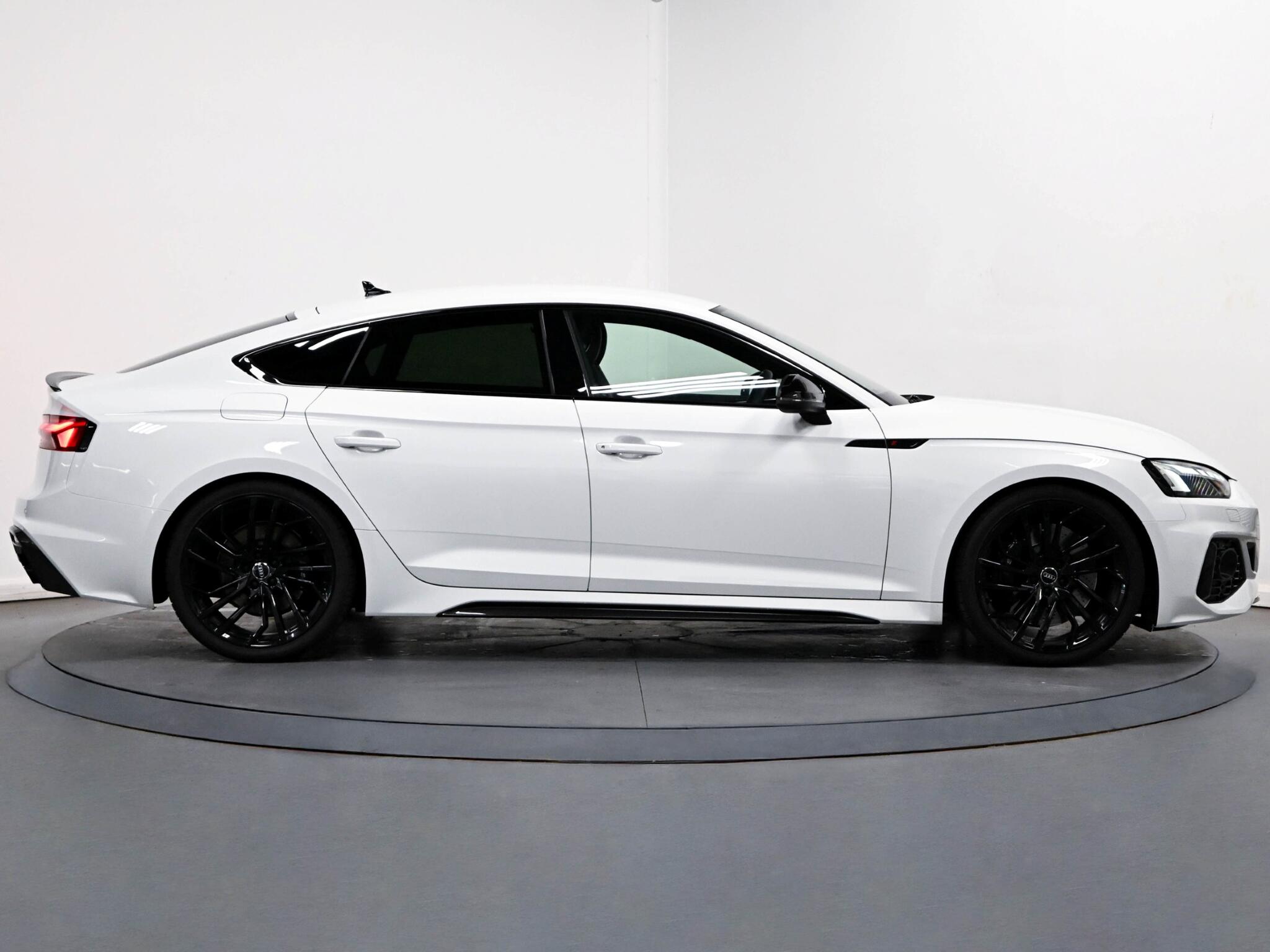 Audi RS5 view 17
