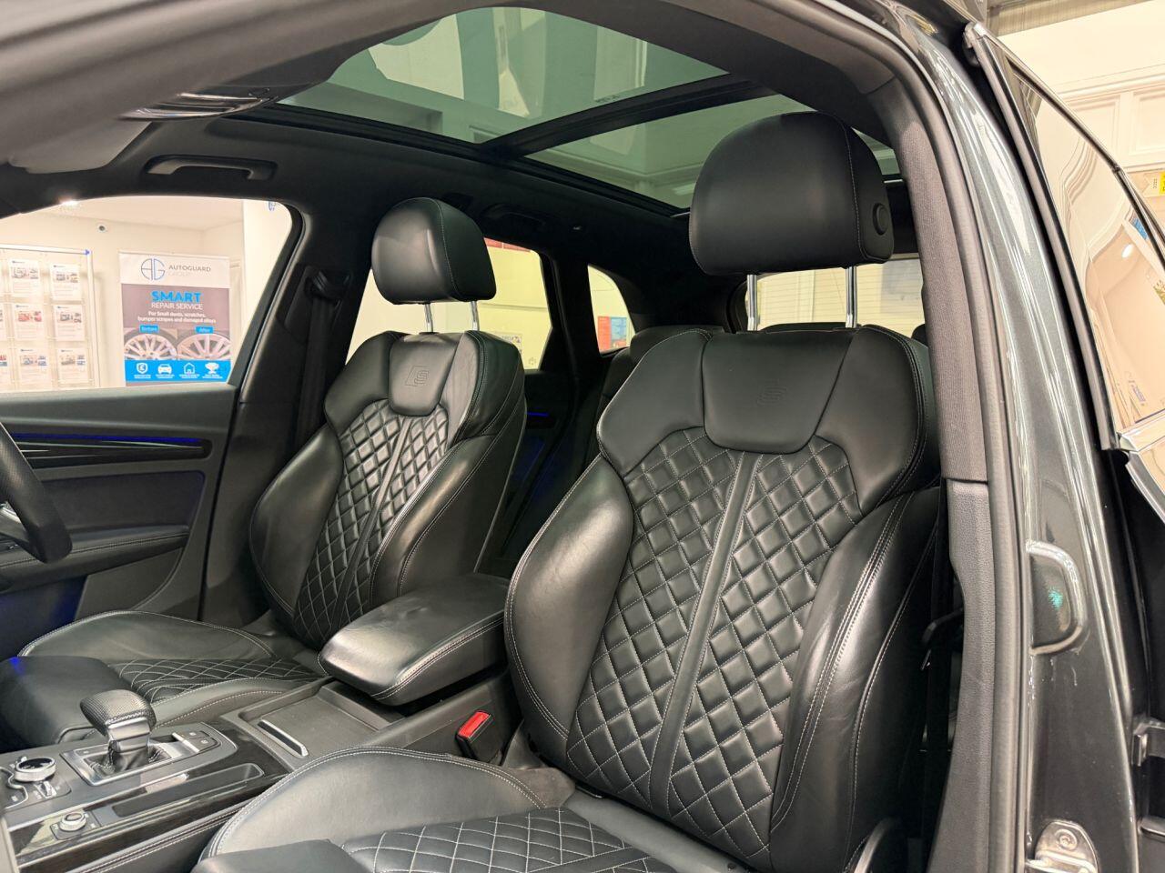 Audi Q5 view 20