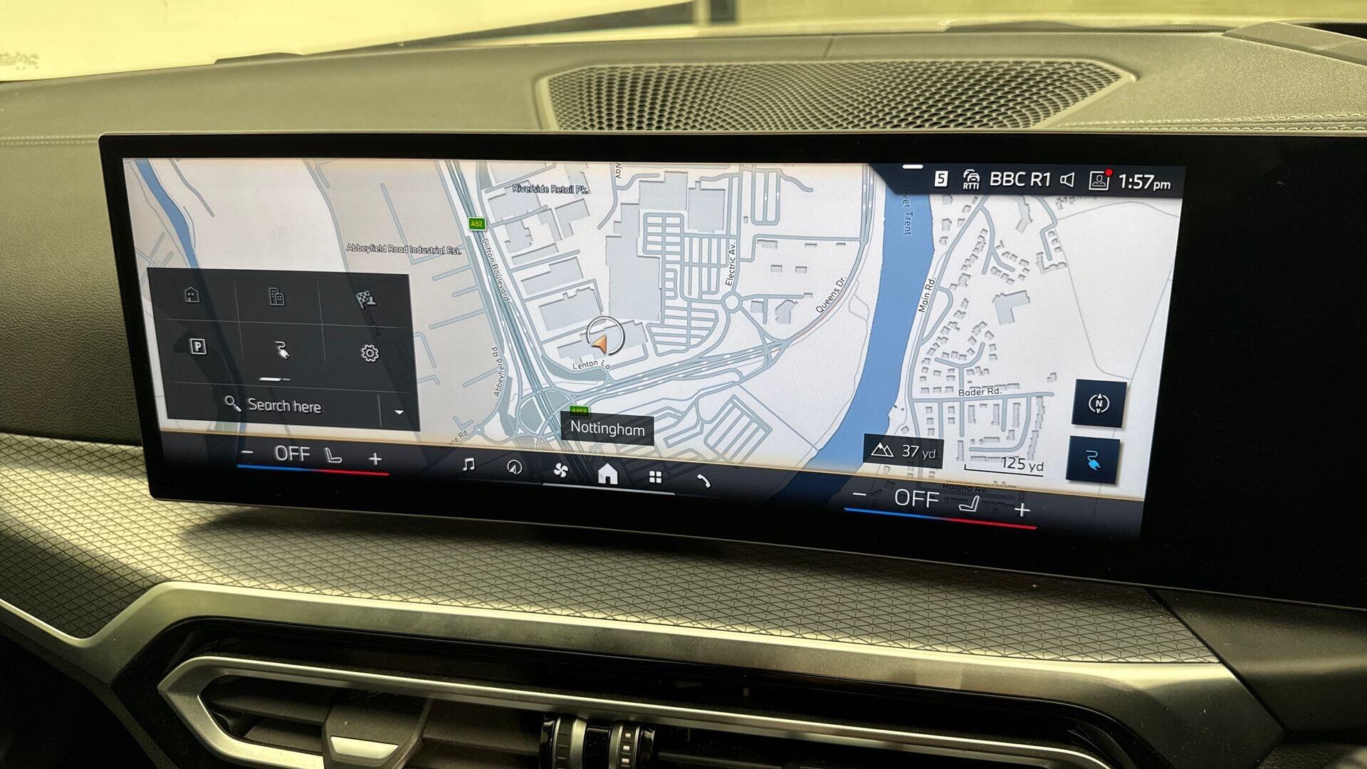 BMW i4 view 25