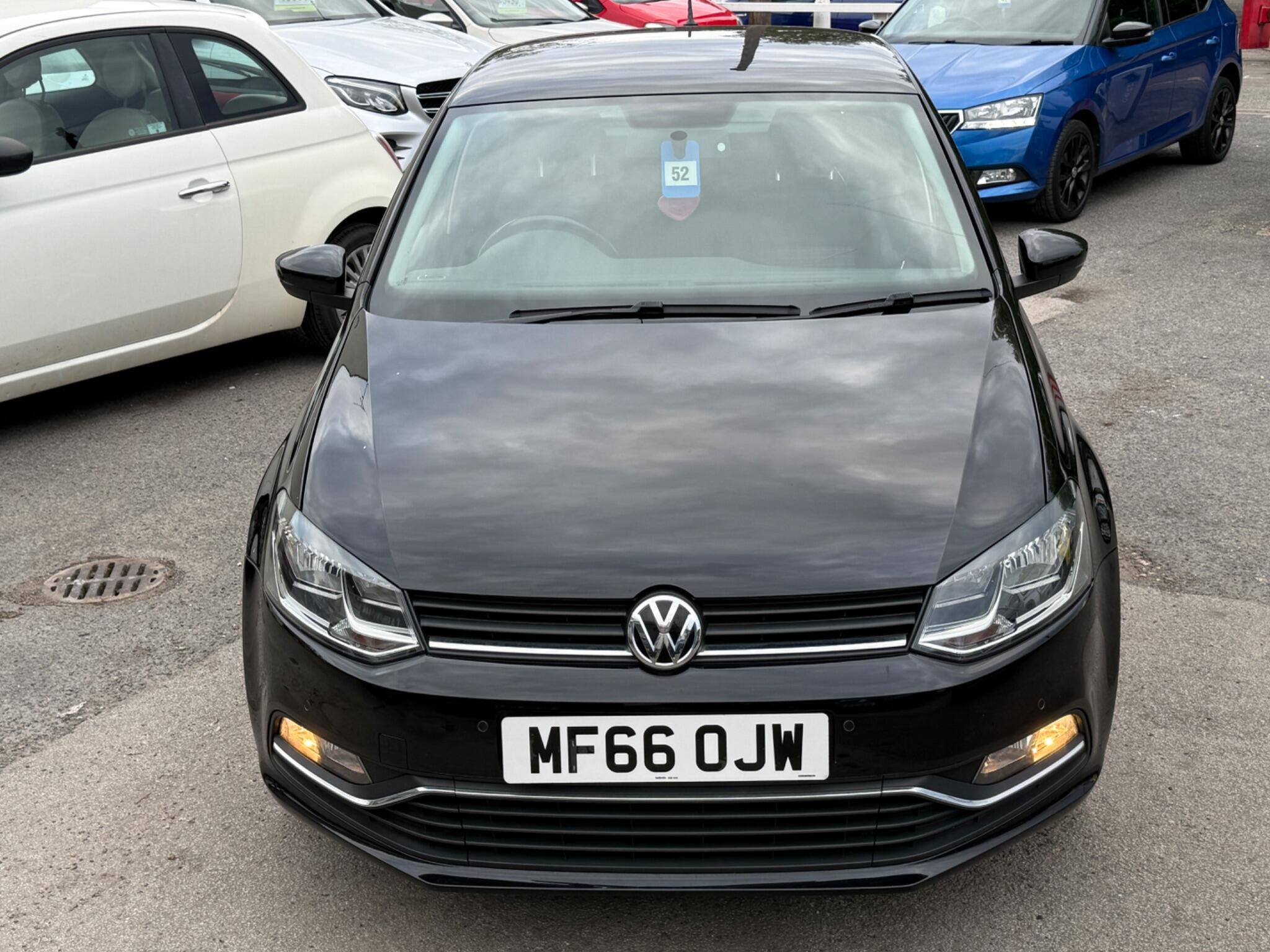 Volkswagen Polo - Image 7