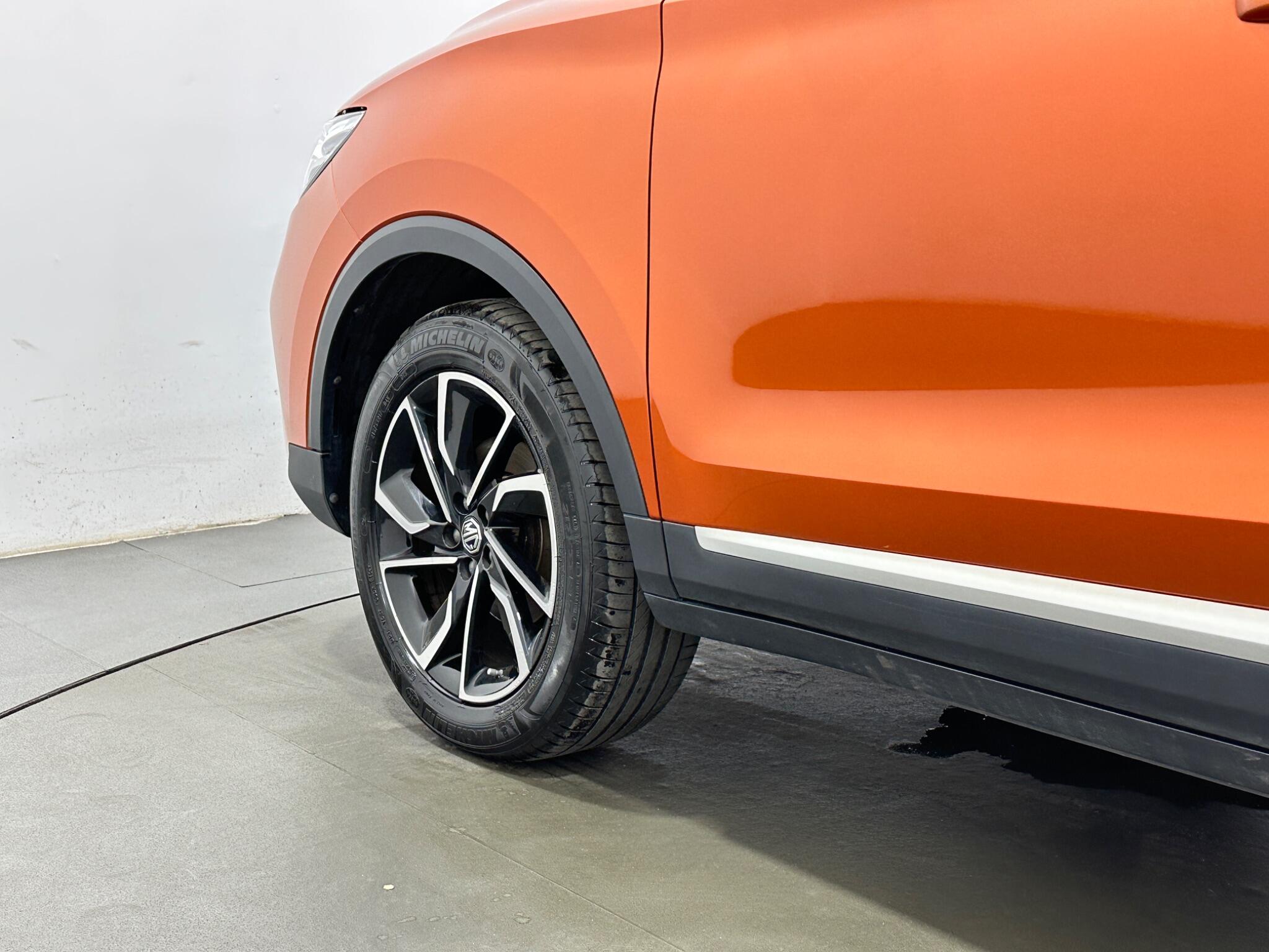 MG ZS view 49