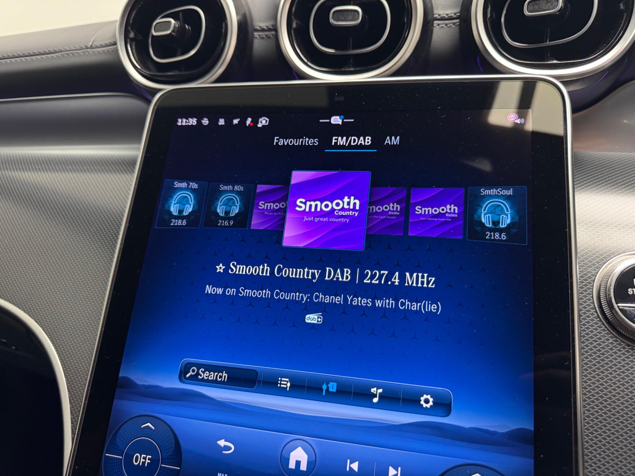 Mercedes-Benz GLC view 19