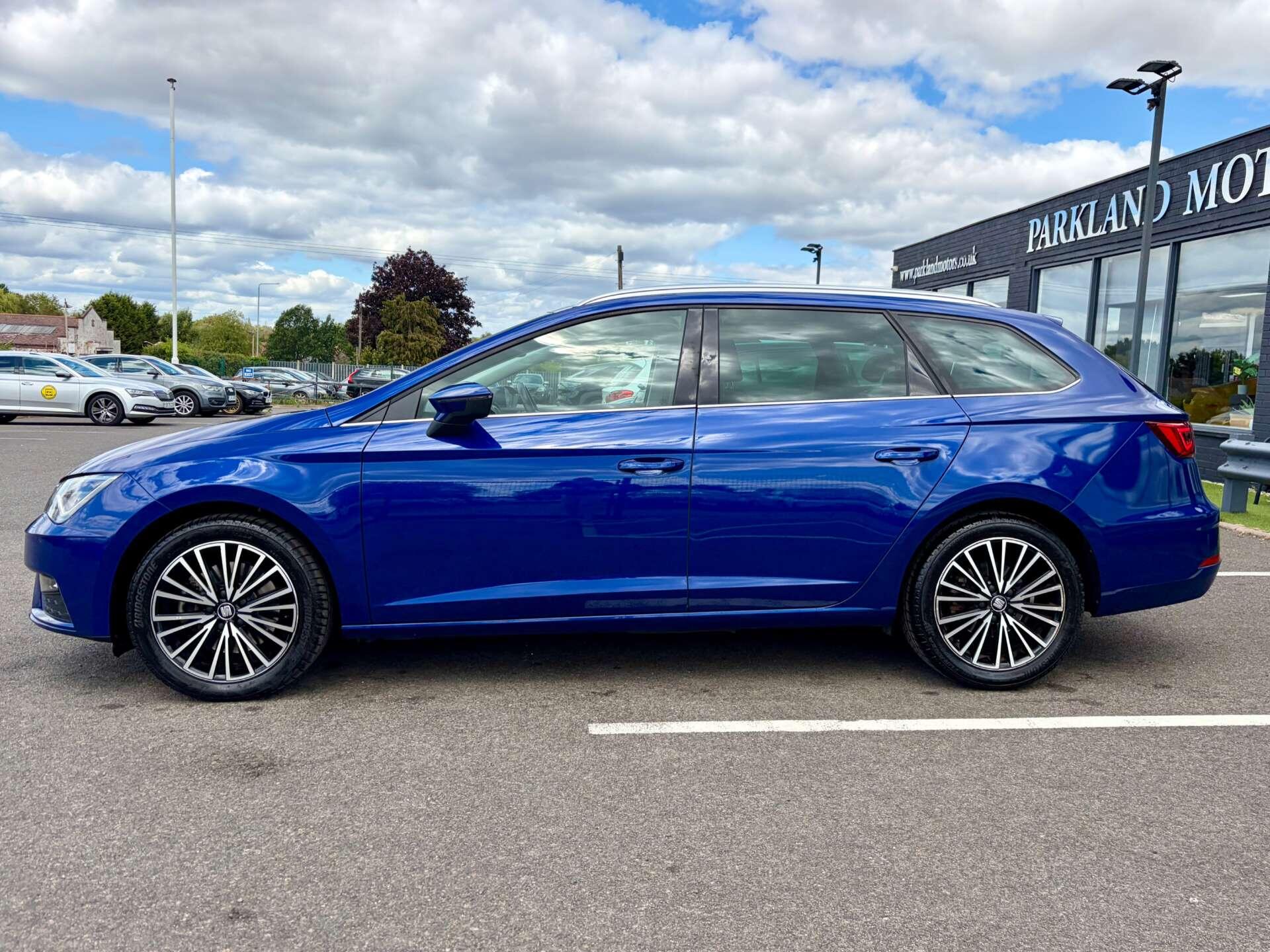 Seat Leon Leon view 5
