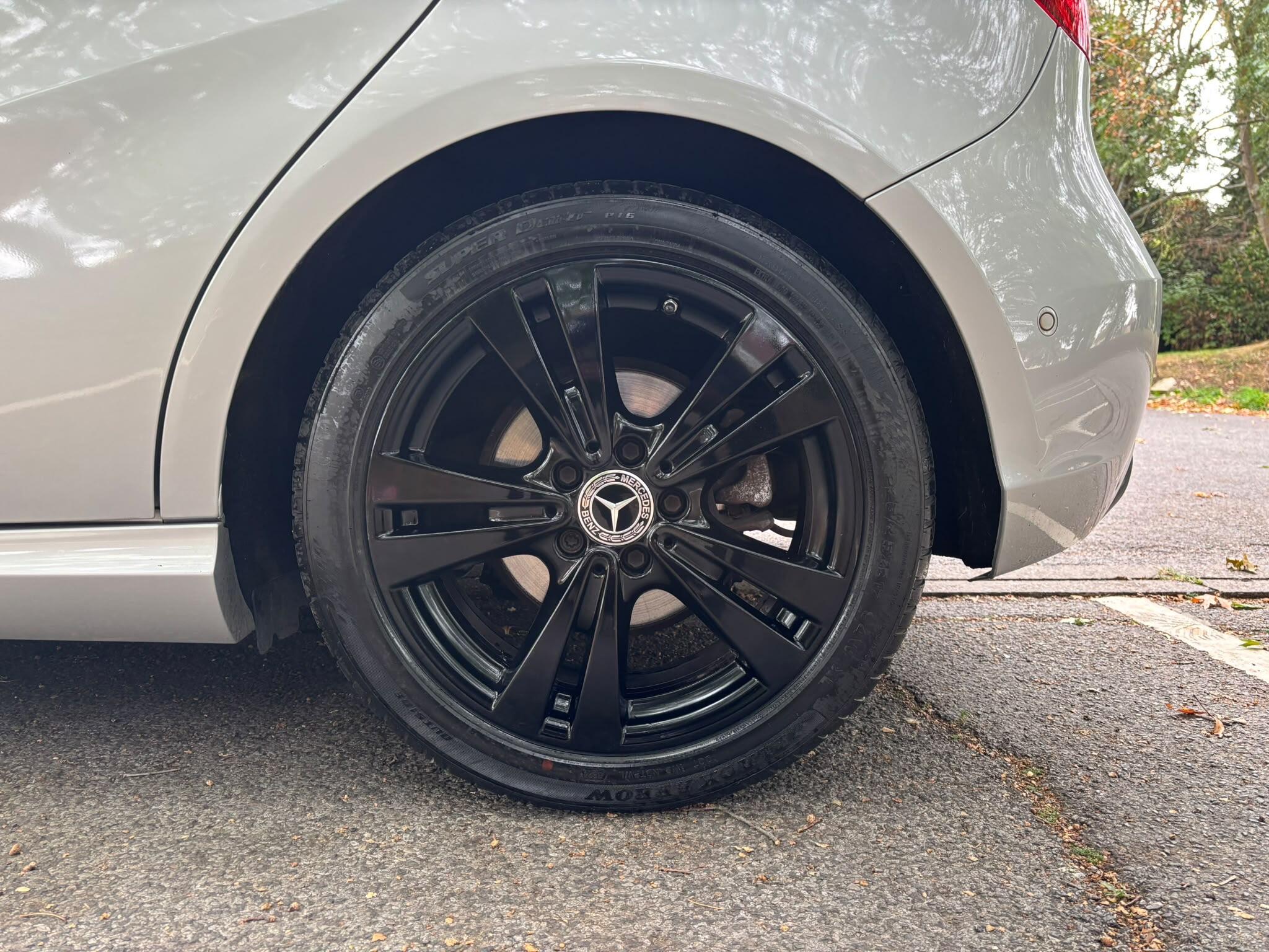 Mercedes-Benz A-Class view 26