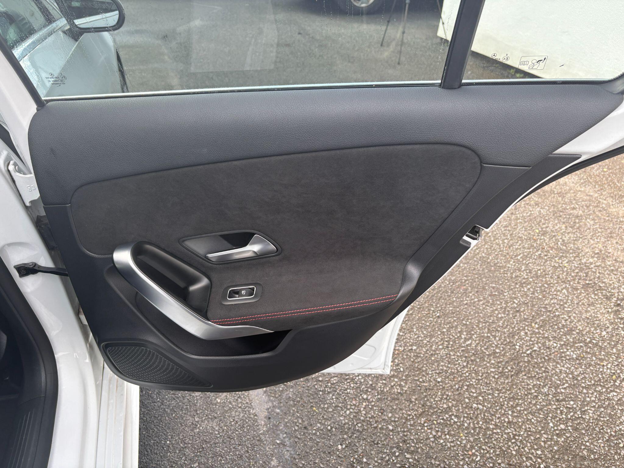 Mercedes-Benz A-Class view 23